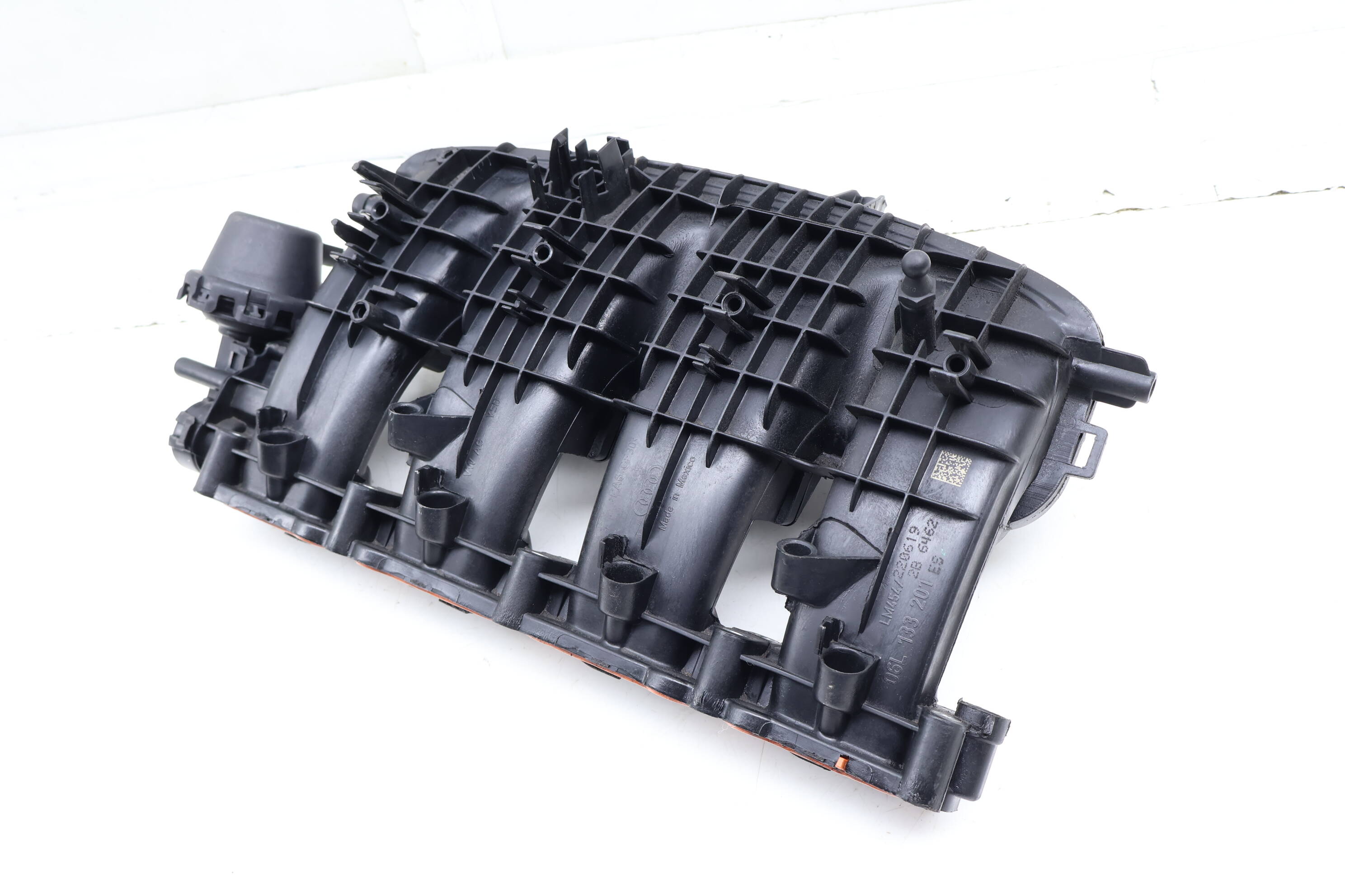 Intake Manifold 06L133201ES