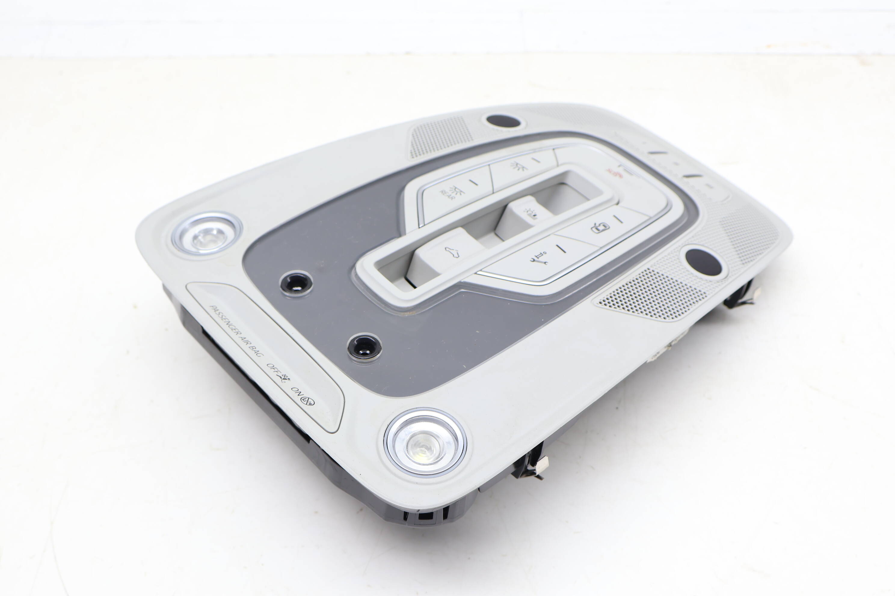 Dome Reading Light / Sun Roof Switch 4M0947135CP