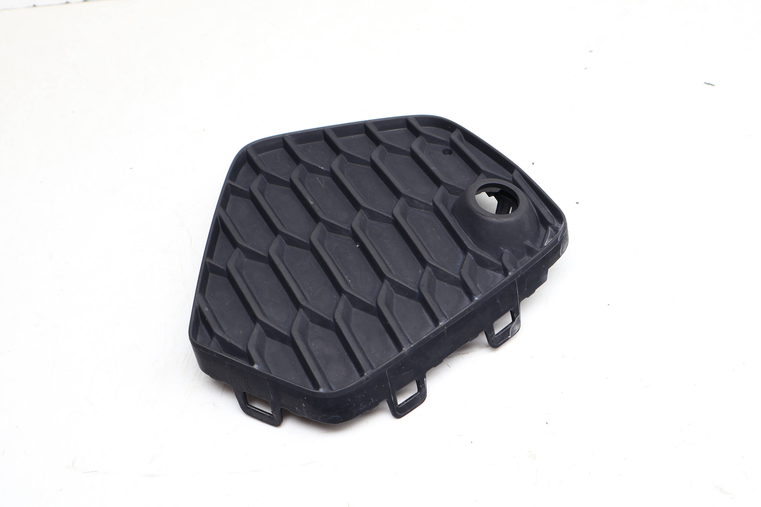 Bumper Grille 8Y0807671