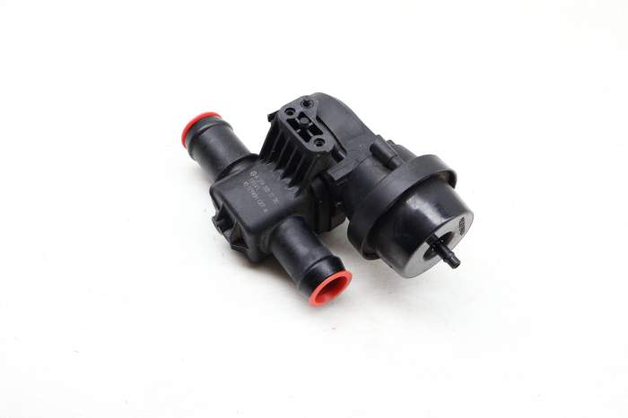 Heater Coolant Valve 2742002200 main product photo