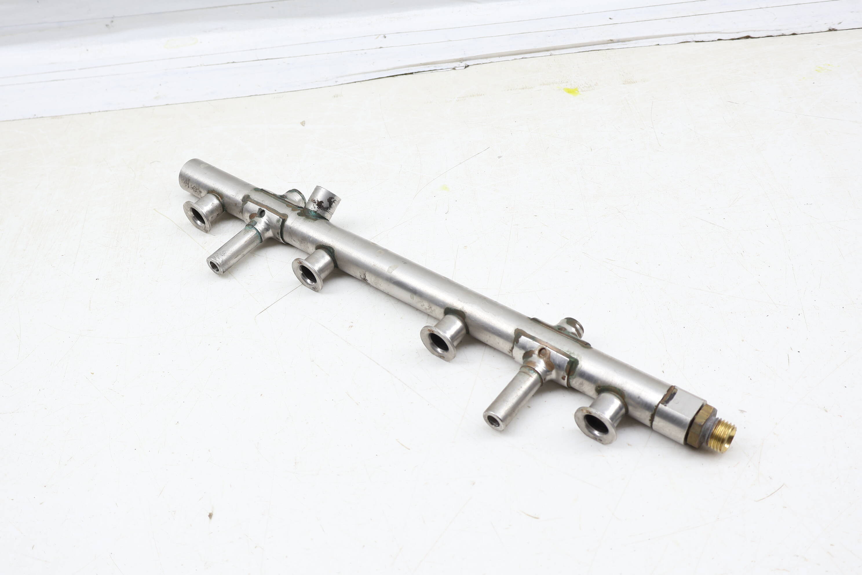 Fuel Rail 06K133317H