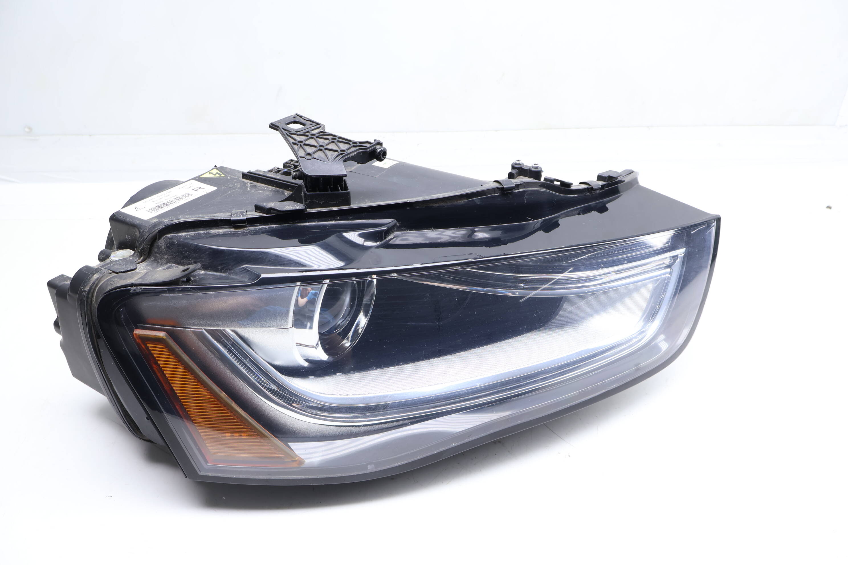 Hid Xenon Headlight / Headlamp 8K0941044E