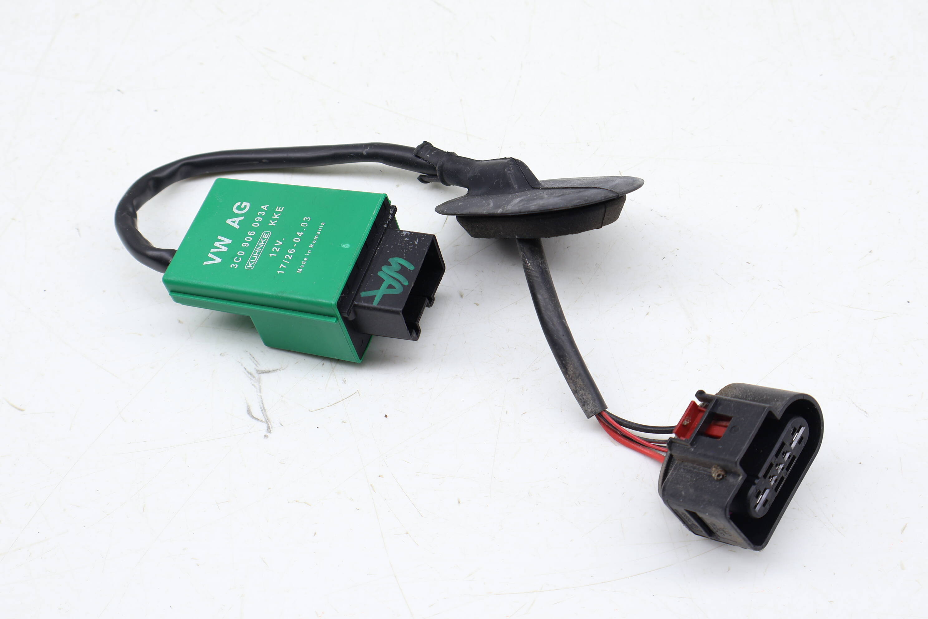 Fuel Pump Delivery Control Module 3C0906093A