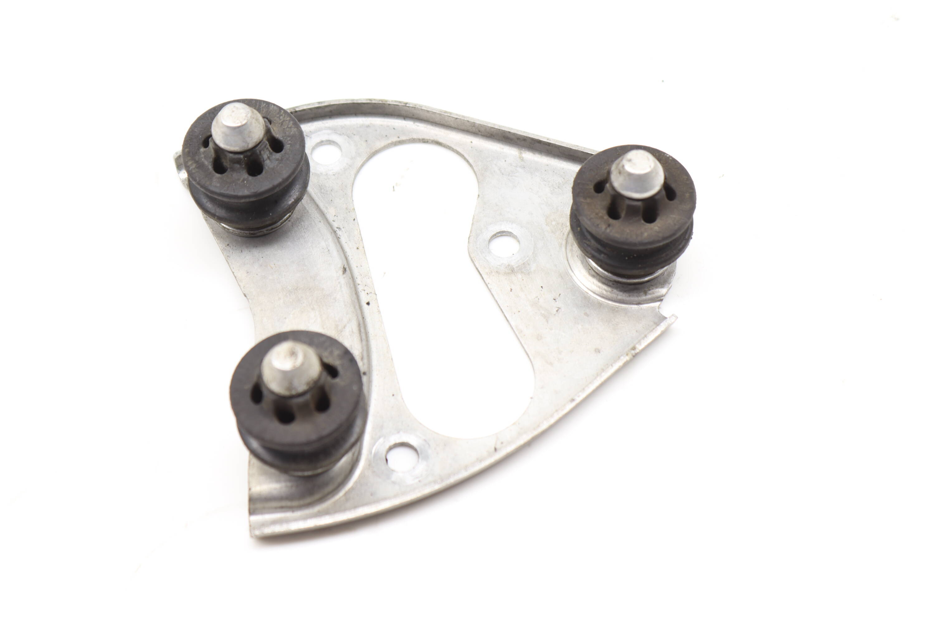 Abs Pump Mount / Bracket 7P0614235 95835523300