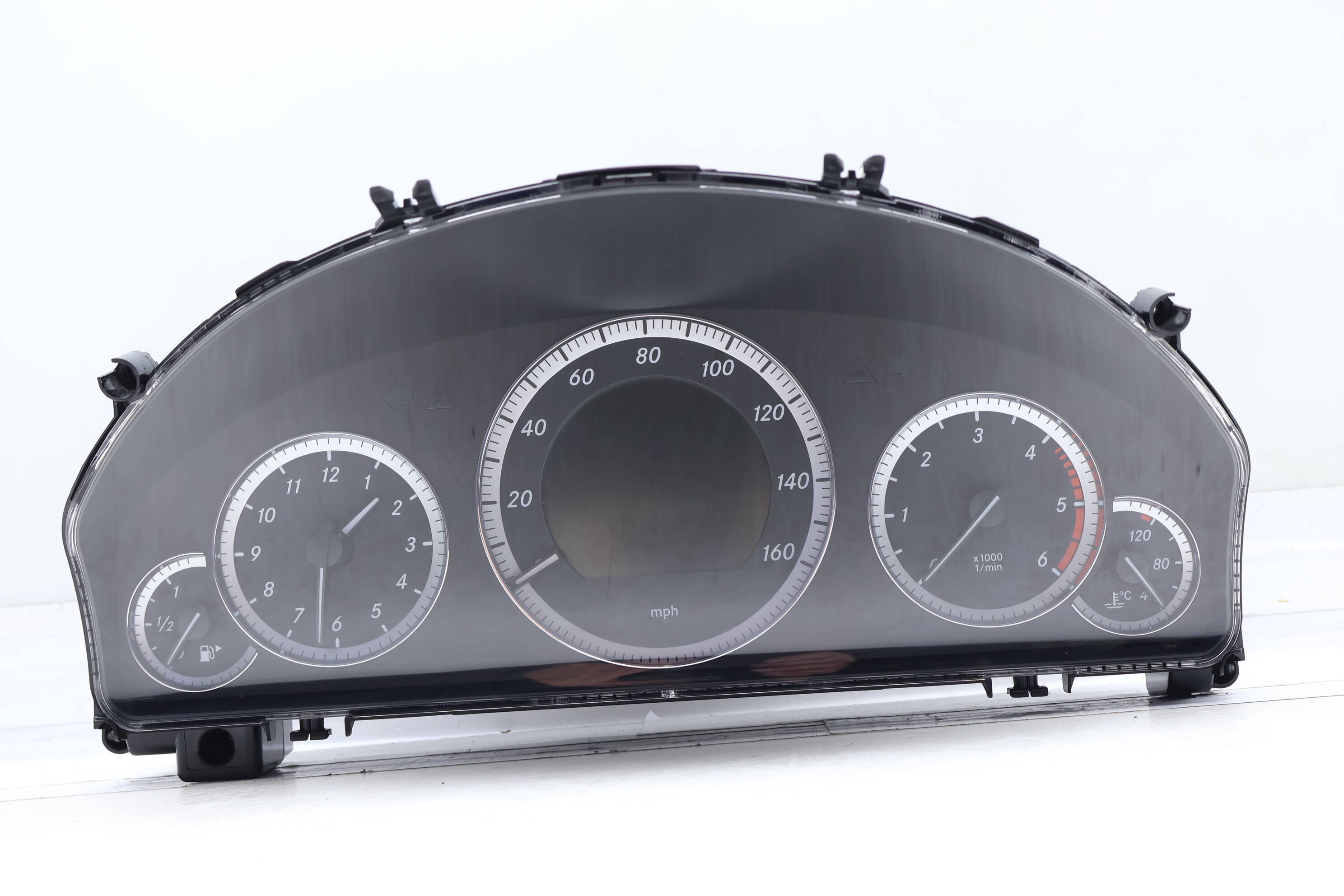 Instrument Cluster / Speedometer 2129002709