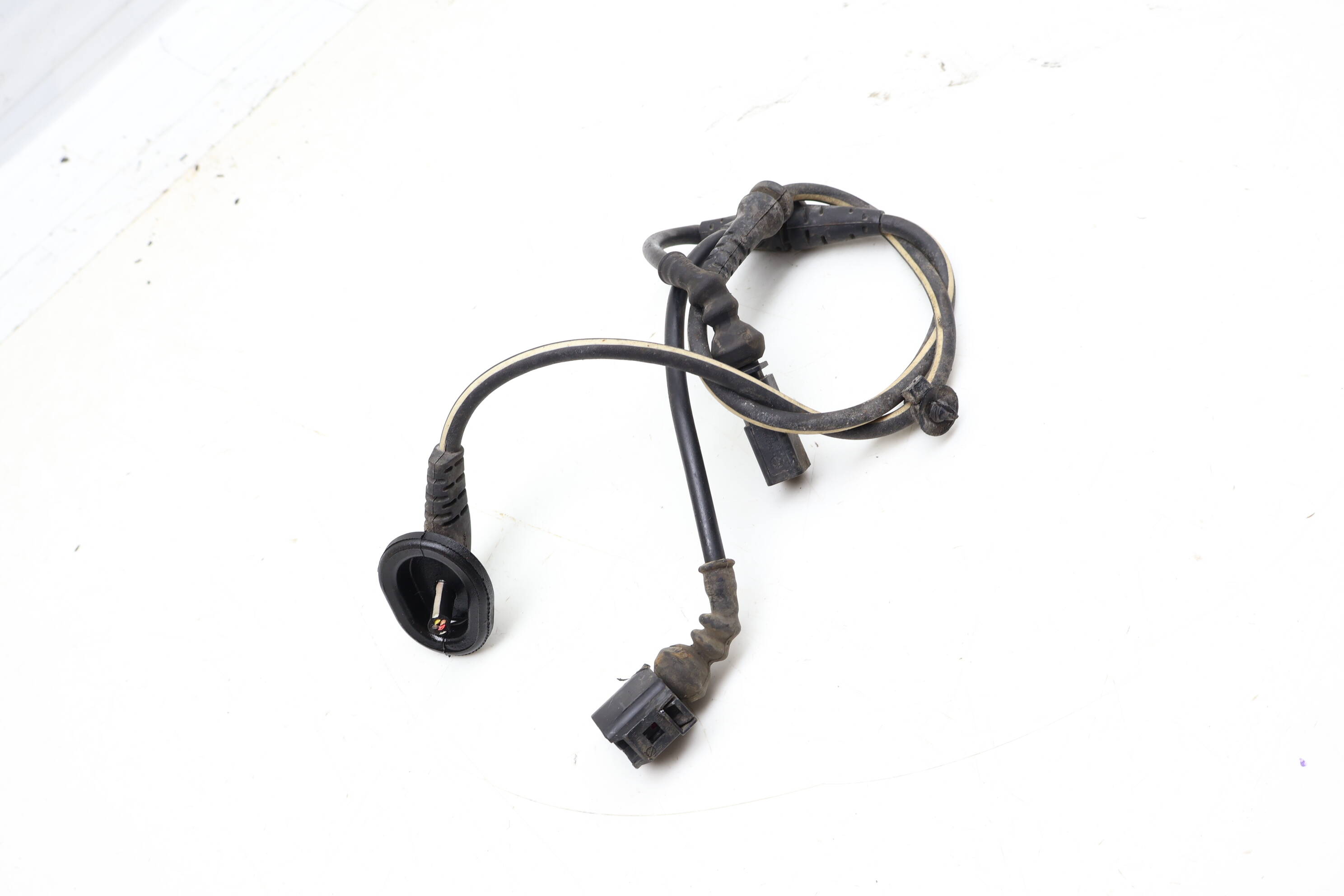 VW Front Left Abs / Speed Sensor Wiring Harness 5N0927903M