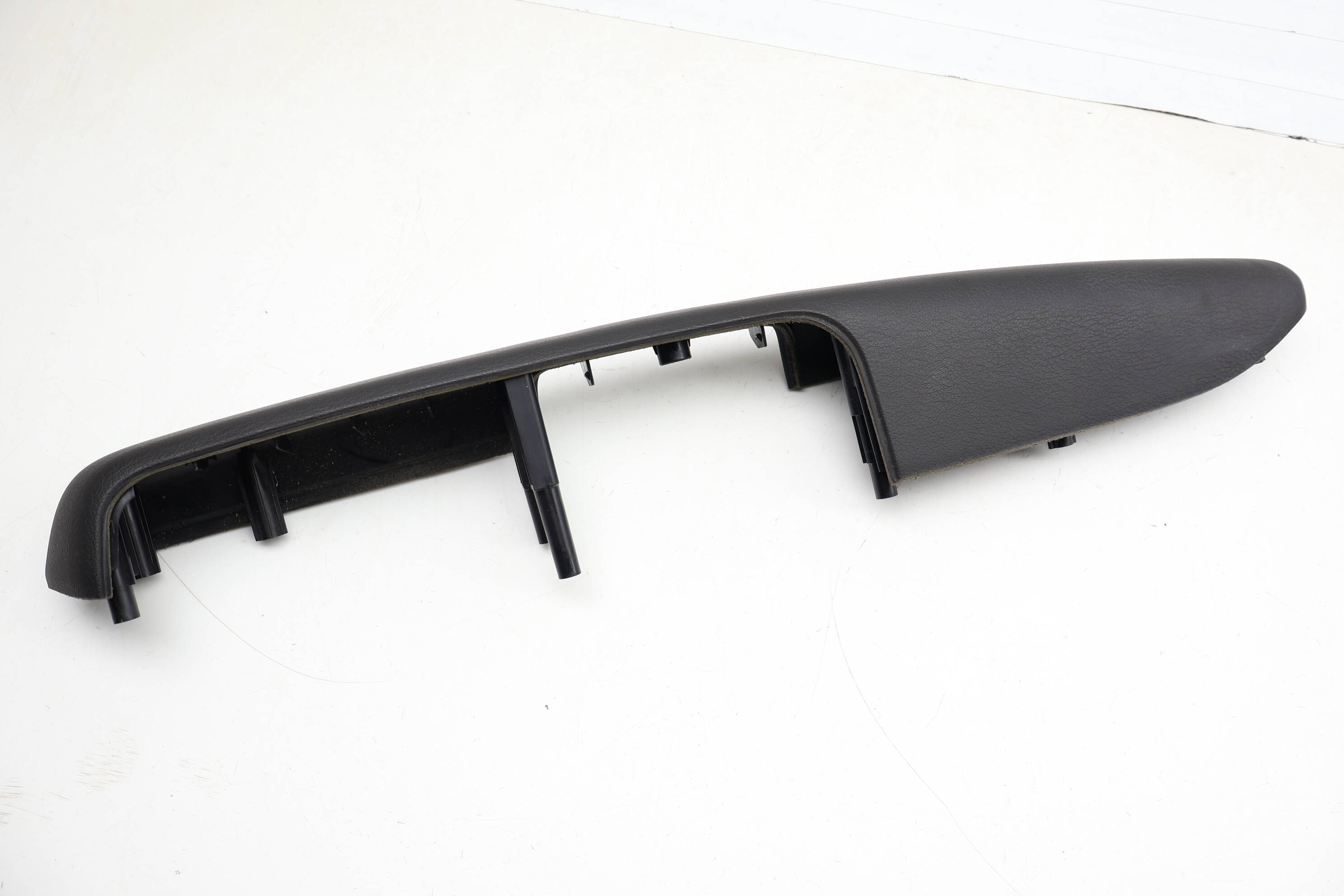 Door Panel Handle / Pull Trim 8E1867173B