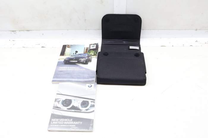 2019 Owners Manual (F36) 01402989421 main product photo