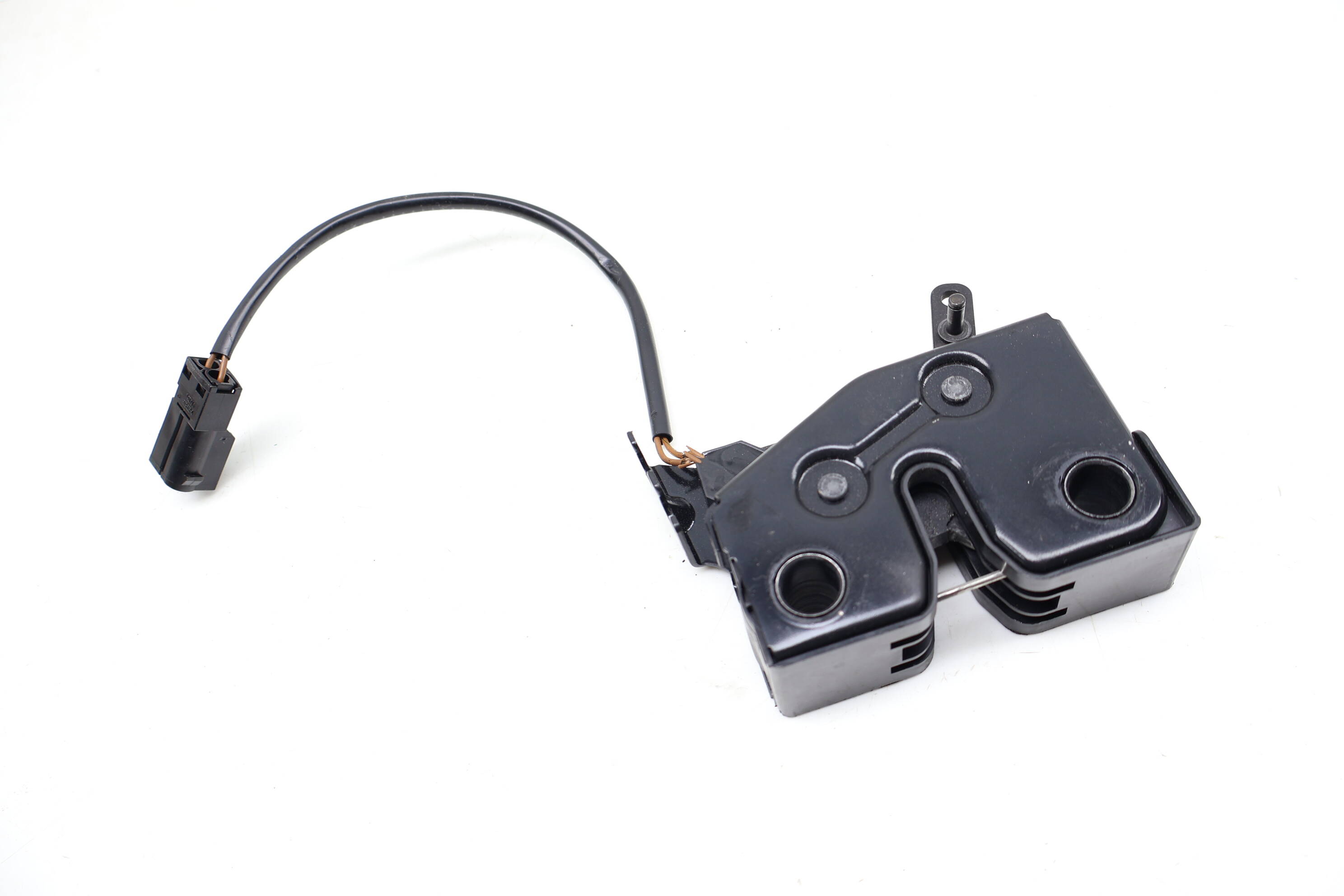 Trunk Engine Lid Latch / Lock (Lower) 98751205301