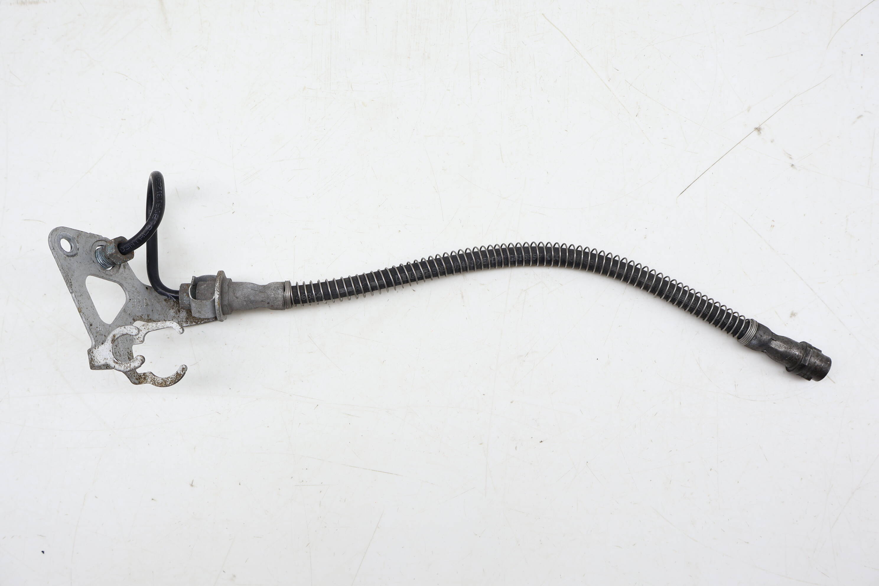 Brake Hose / Line Set W/ Bracket 97035550501
