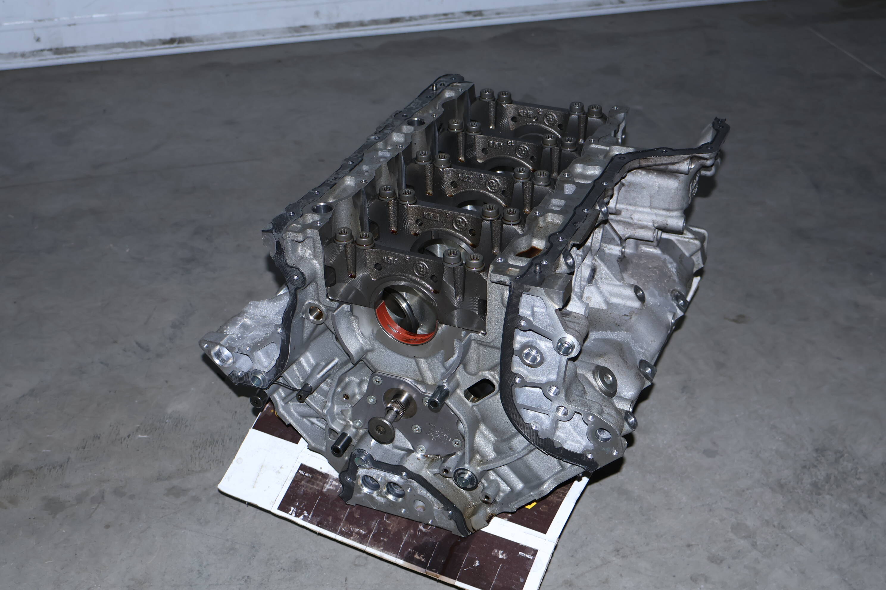 Engine Short Block / Crankcase 0P2103011AB