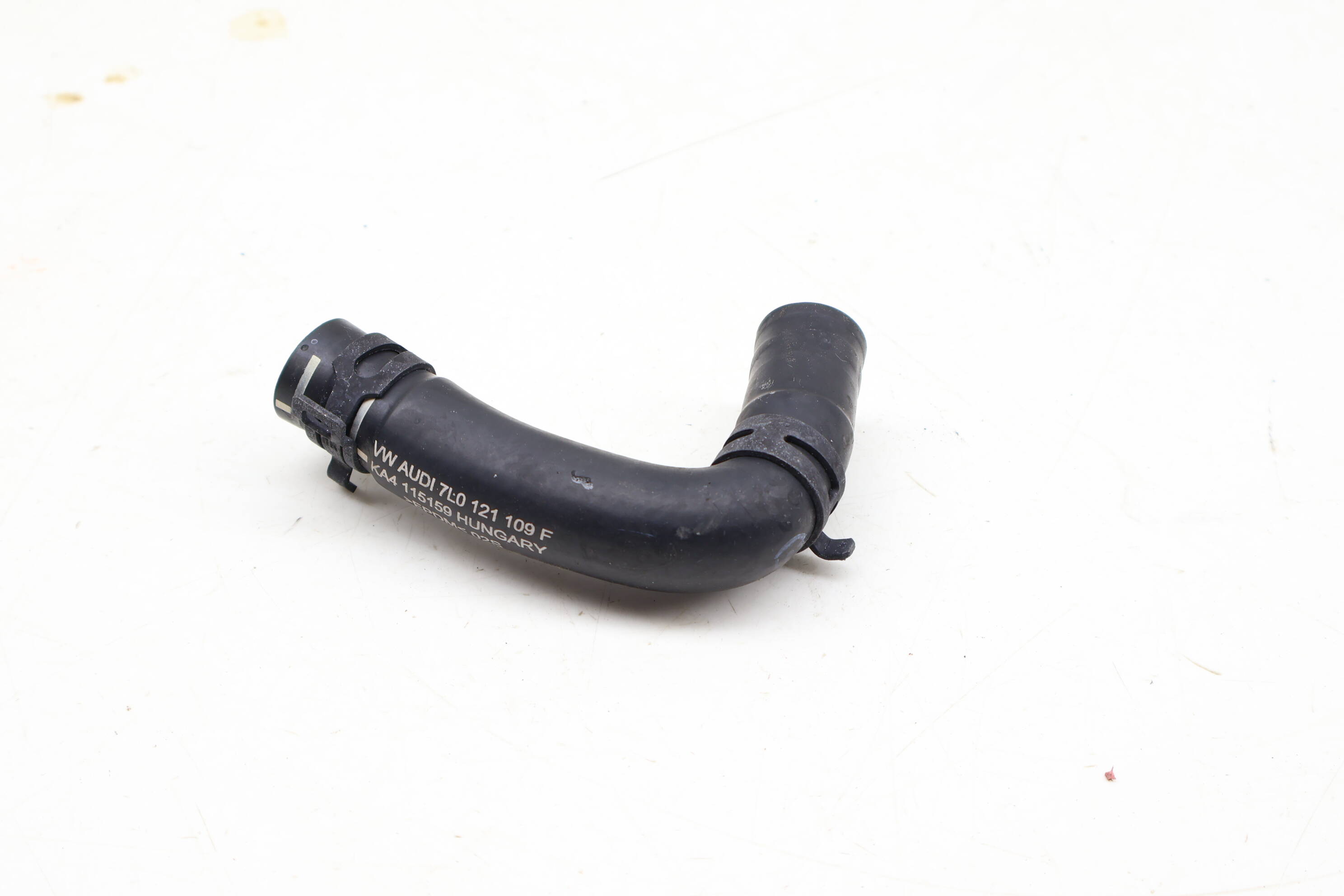 Coolant Hose / Line 7L0121109F 95510635520