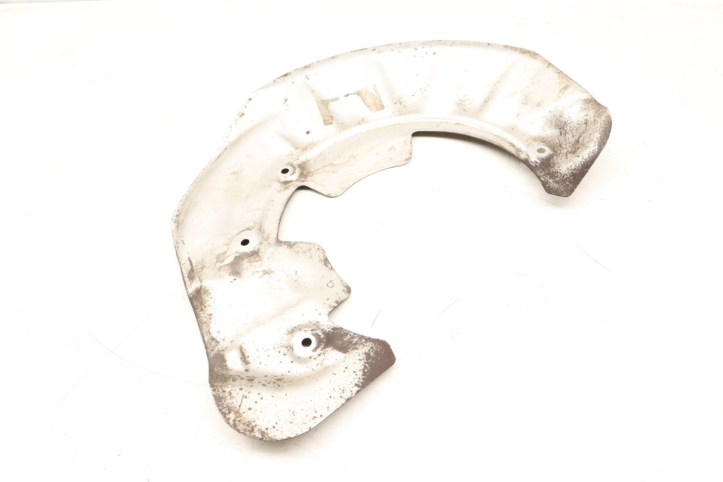 Brake Dust / Splash Shield 7P0615311B 95835180101