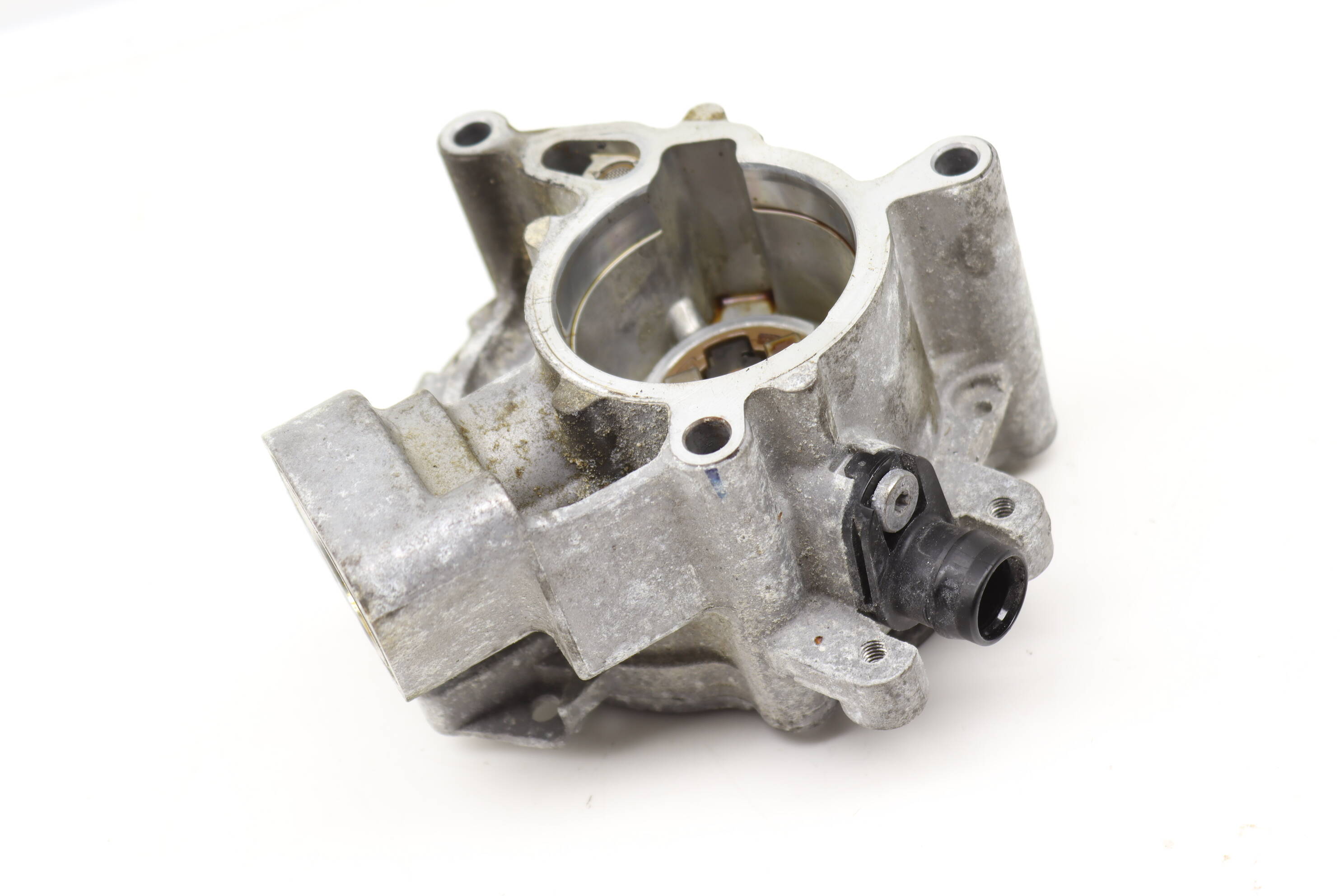 Vacuum Pump 06L145100L