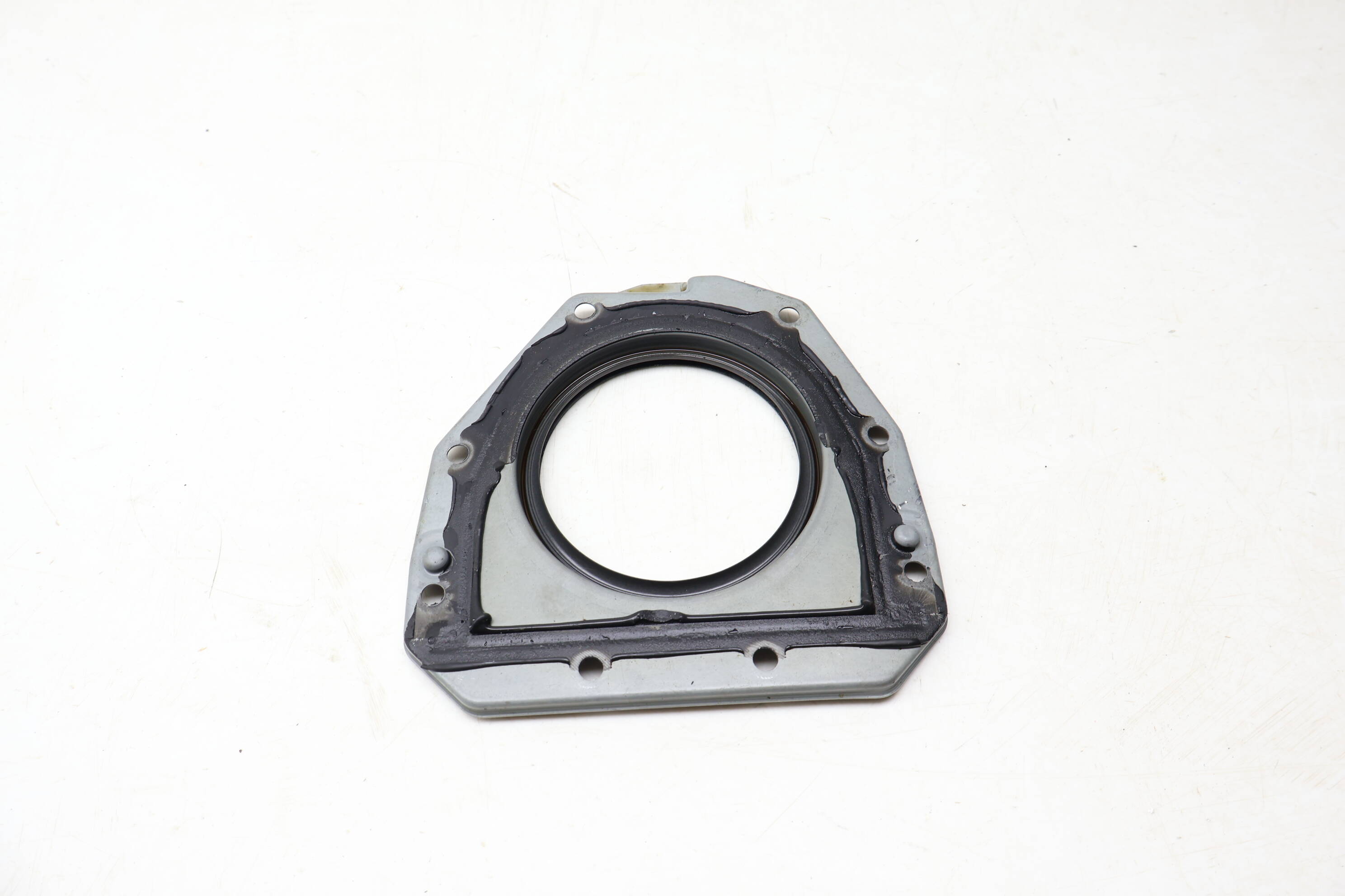 Engine Sealing Flange / Plate 06K103171P