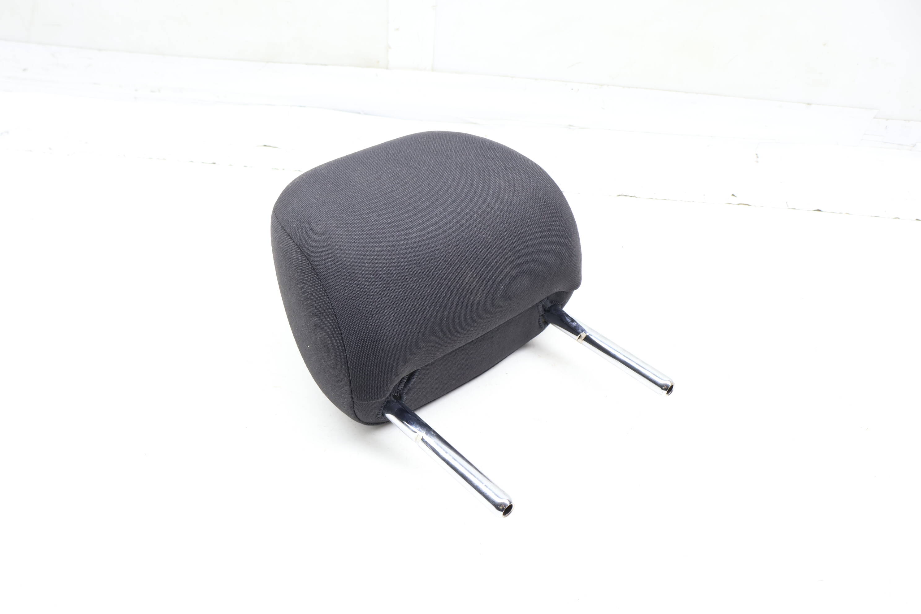 Headrest / Head Rest (Cloth) 5GM885901E