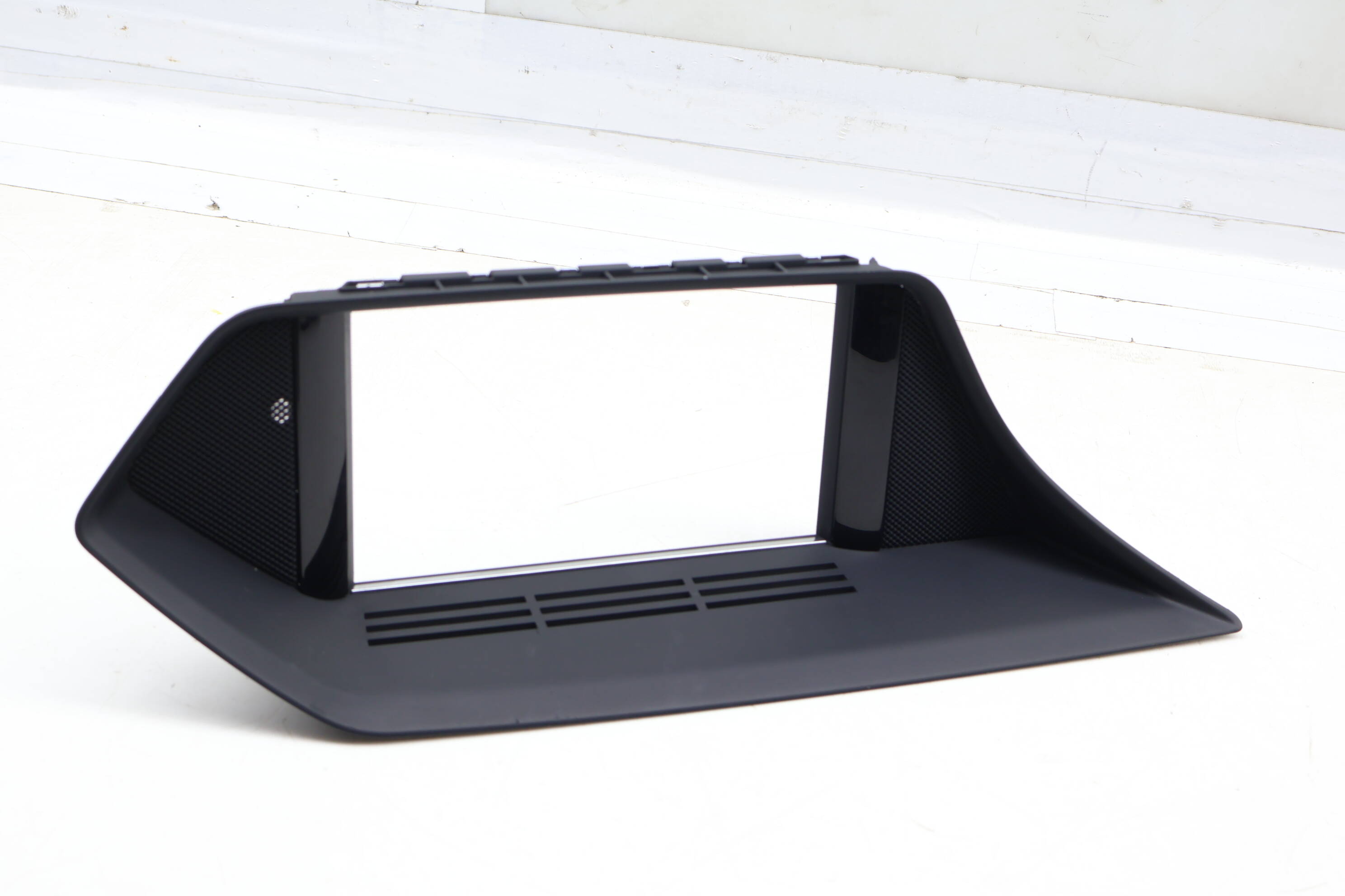 Lcd Display Screen Trim / Bezel 2126801436