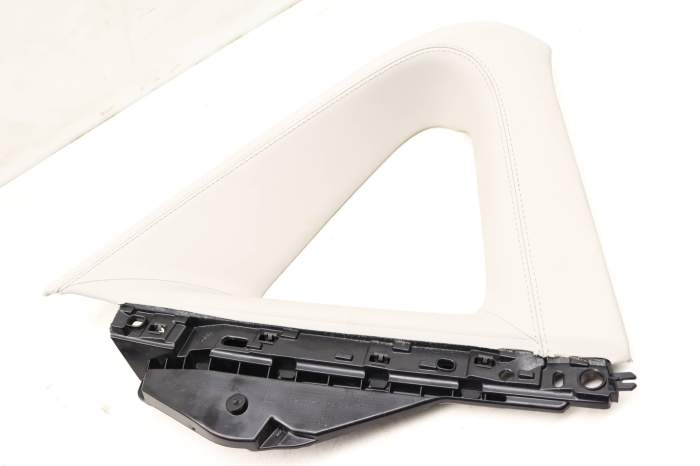 Lower C Pillar Trim / Panel 2226905925 main product photo