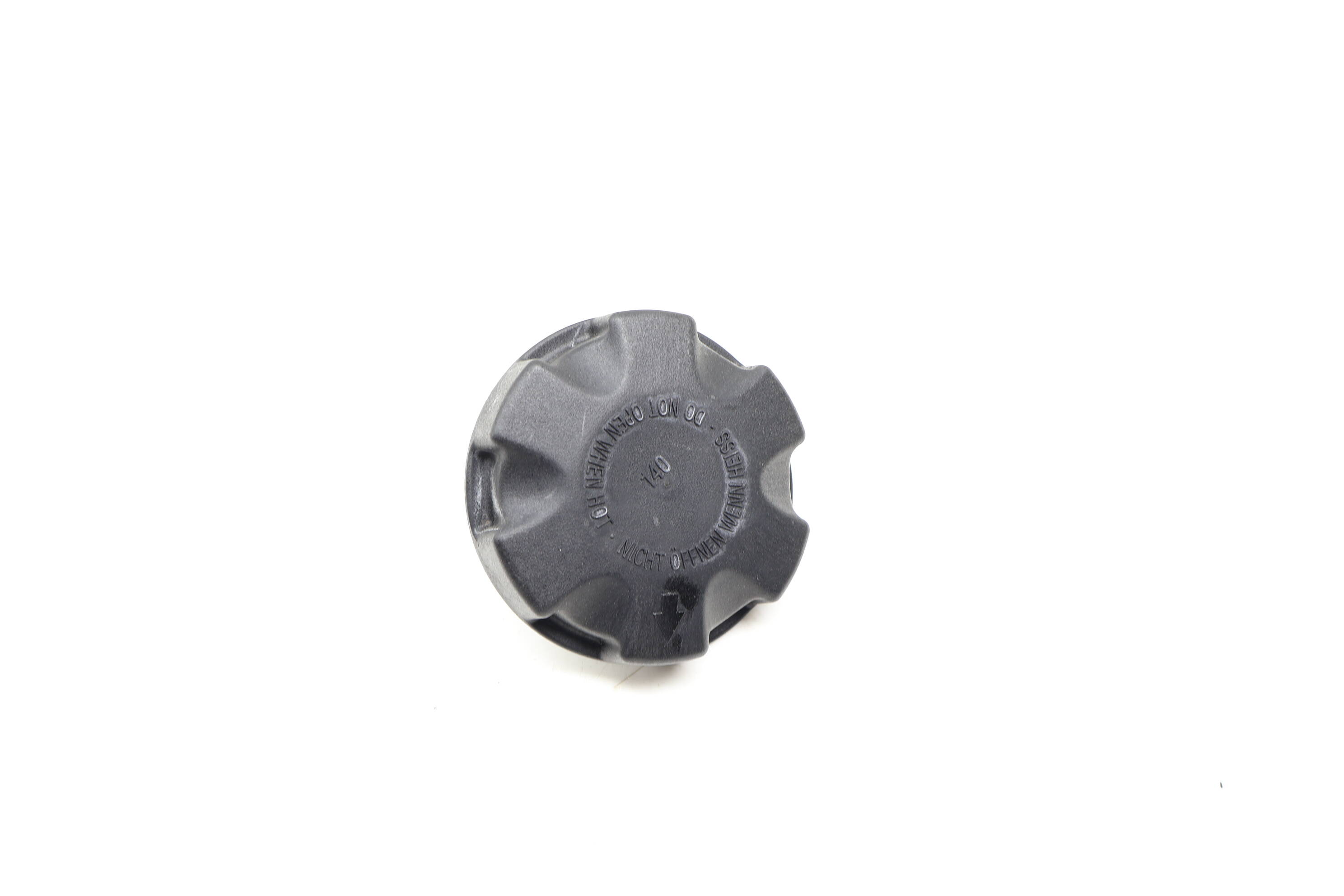Coolant Reservoir Tank Cap / Cover 17117639020