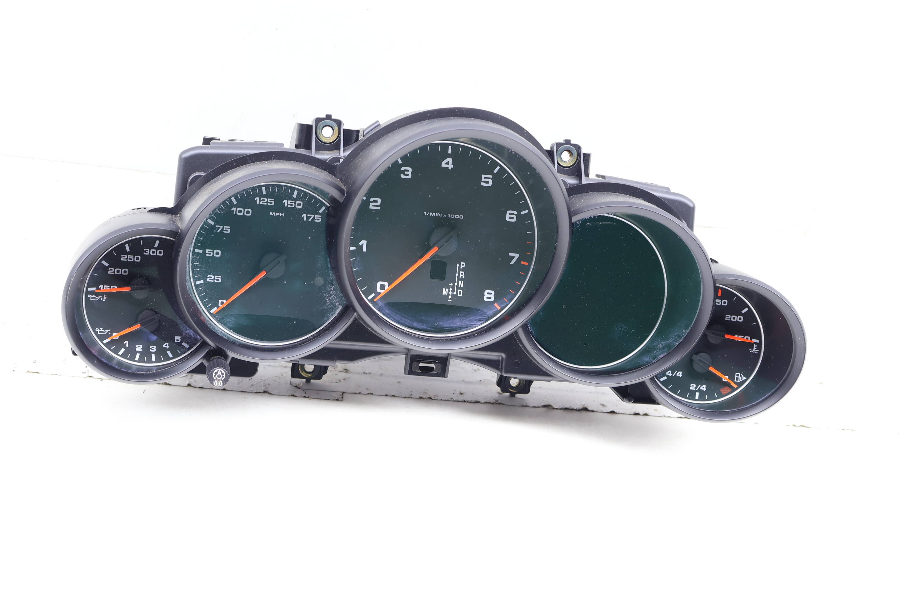 Instrument Cluster / Speedometer 7P5920950CM