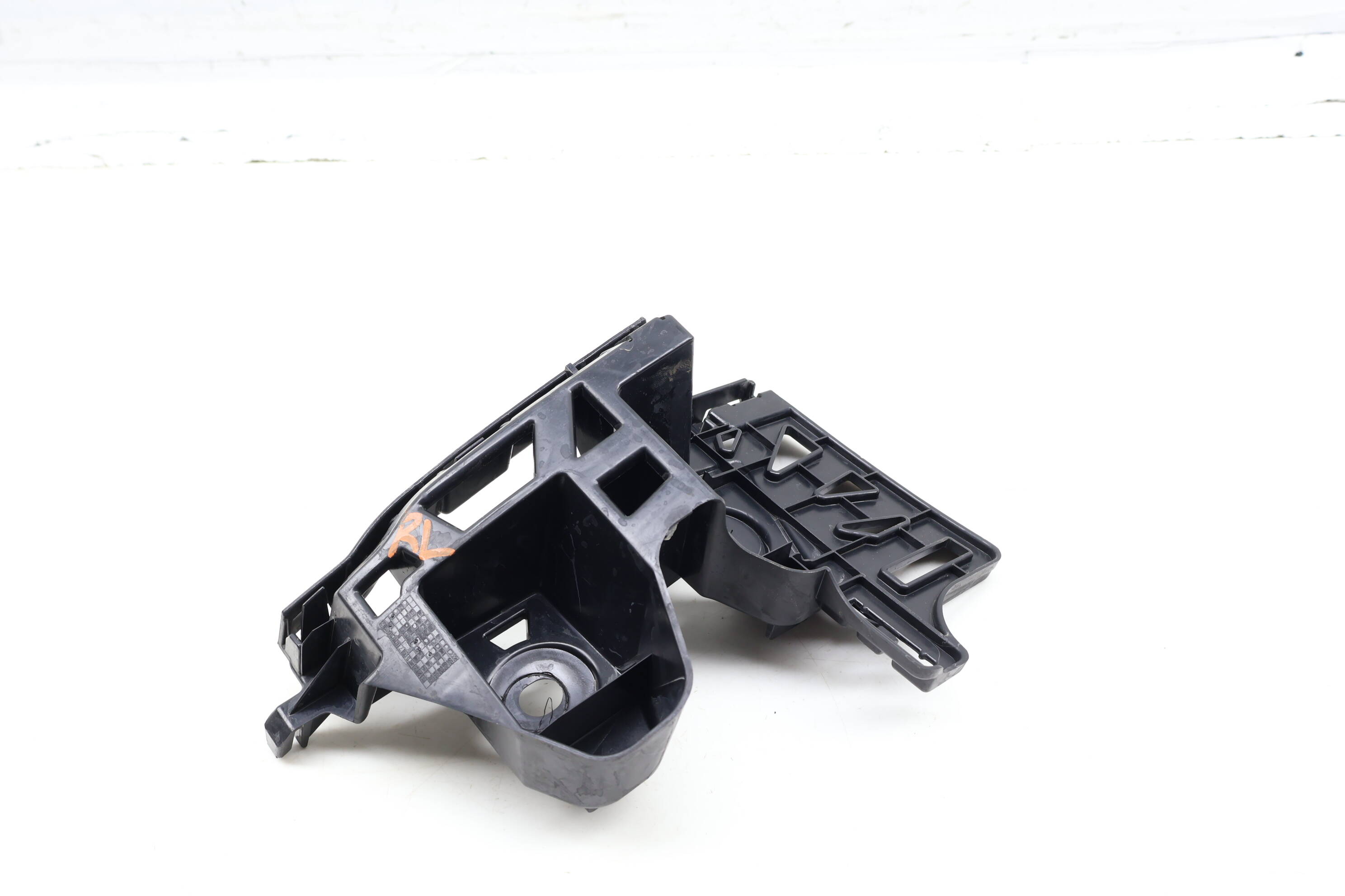 Bumper Guide / Mount Bracket 3CN807483B