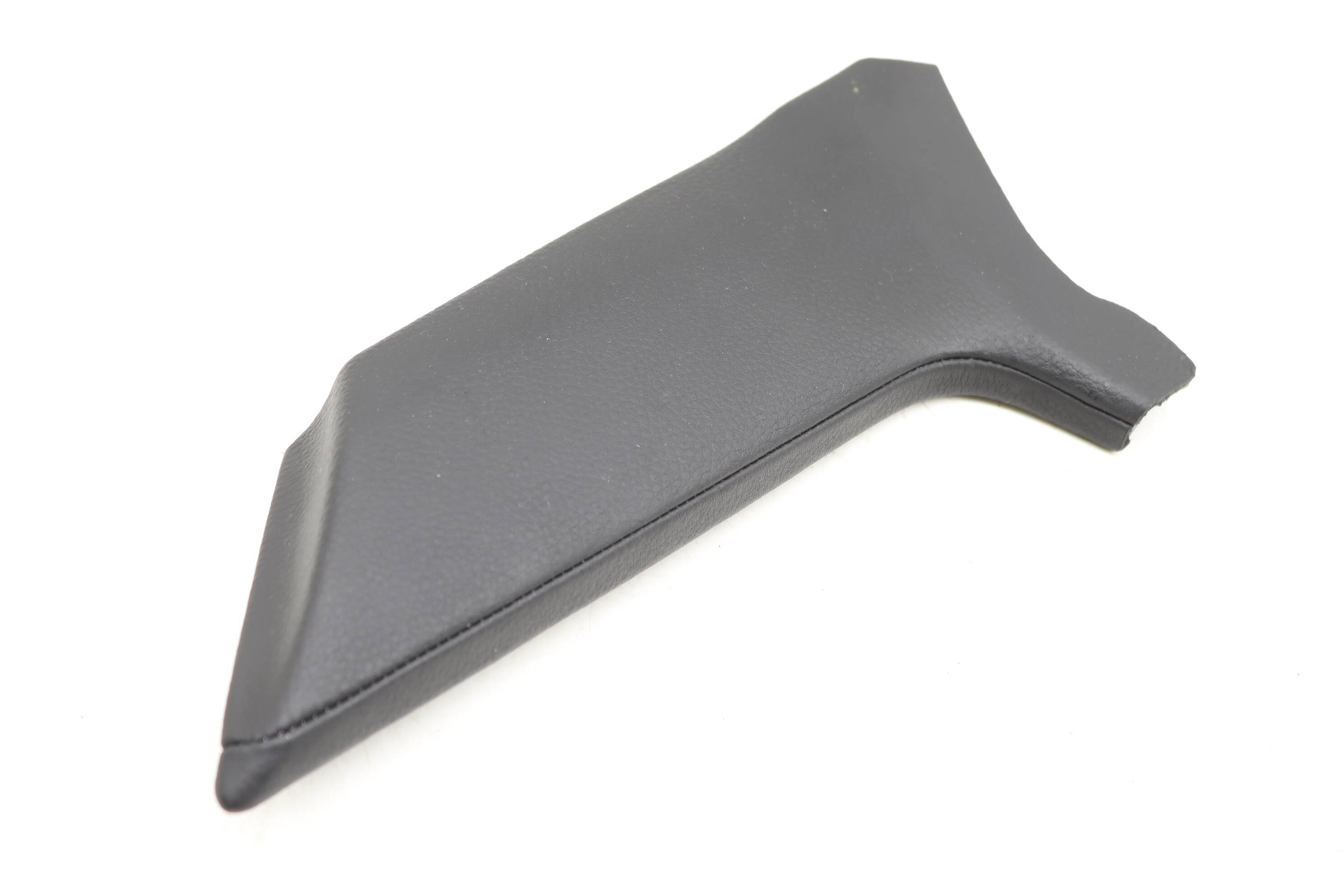 Center Console Trim / Cover 7P5864365 95855336500