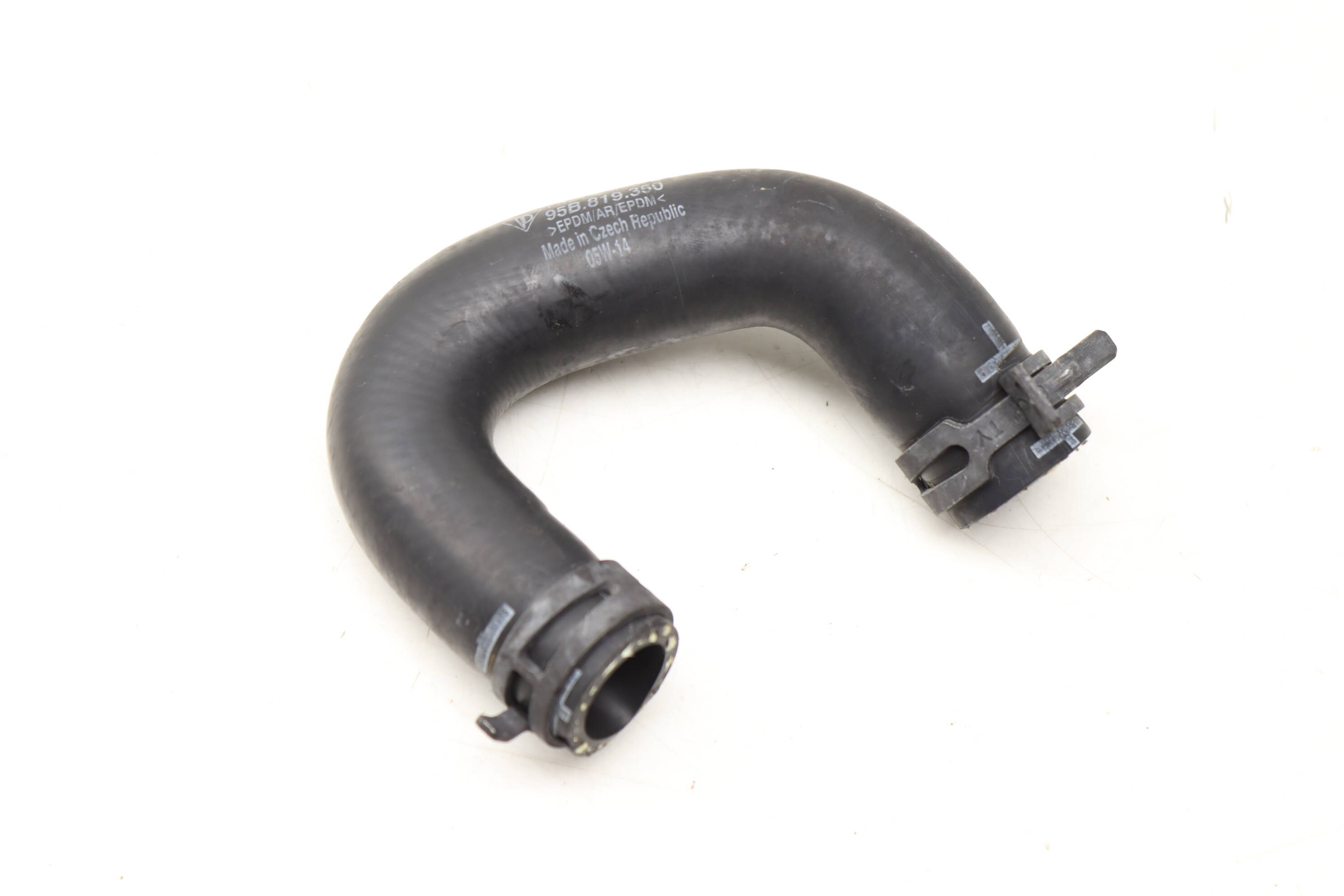 Heater Coolant Hose / Tube 95B819350