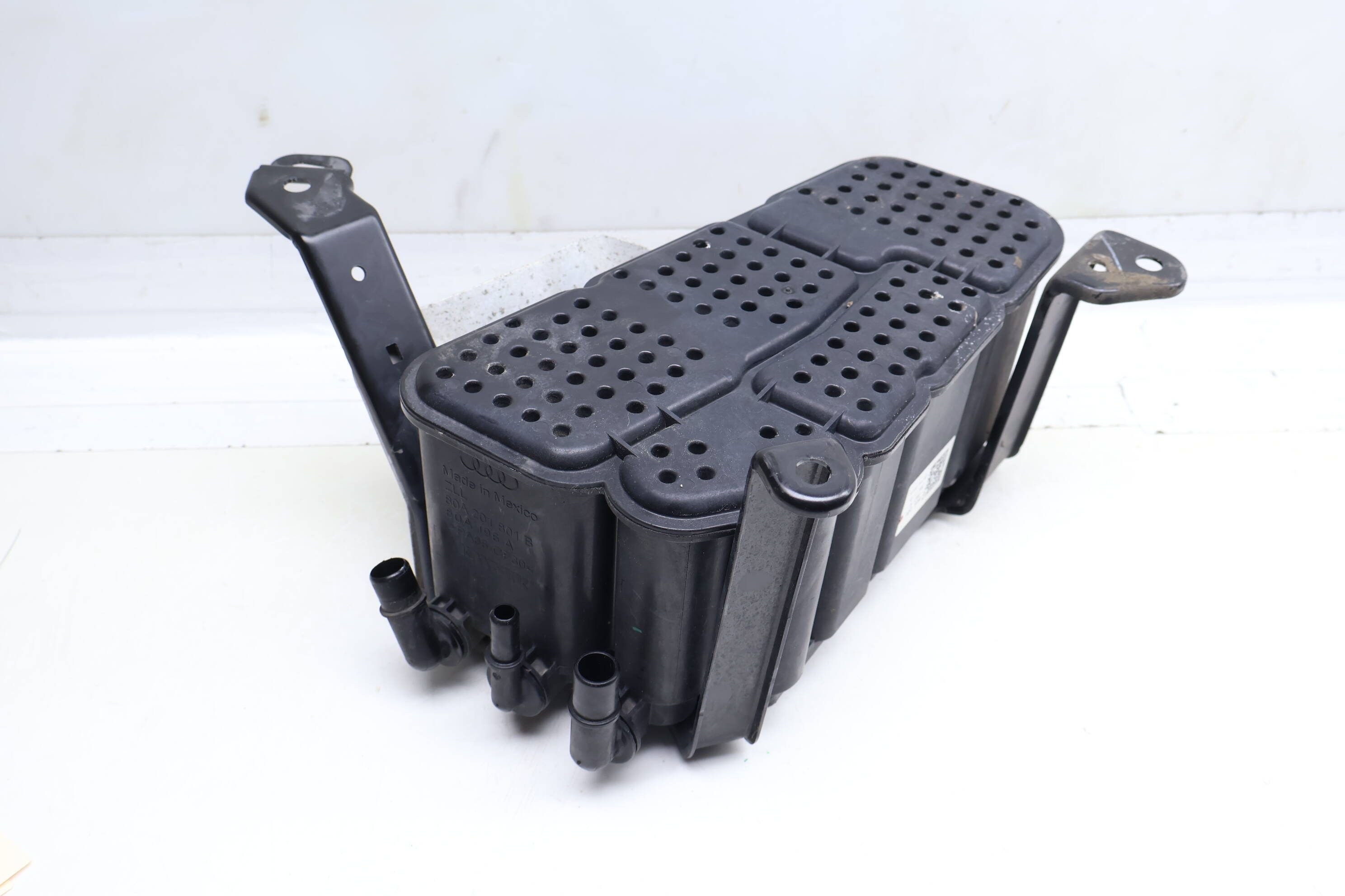 Fuel Evap Charcoal Canister 80A201797K