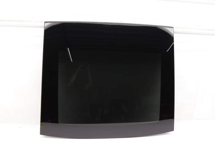 Sunroof / Sun Roof Glass Panel 8V3877071A main product photo