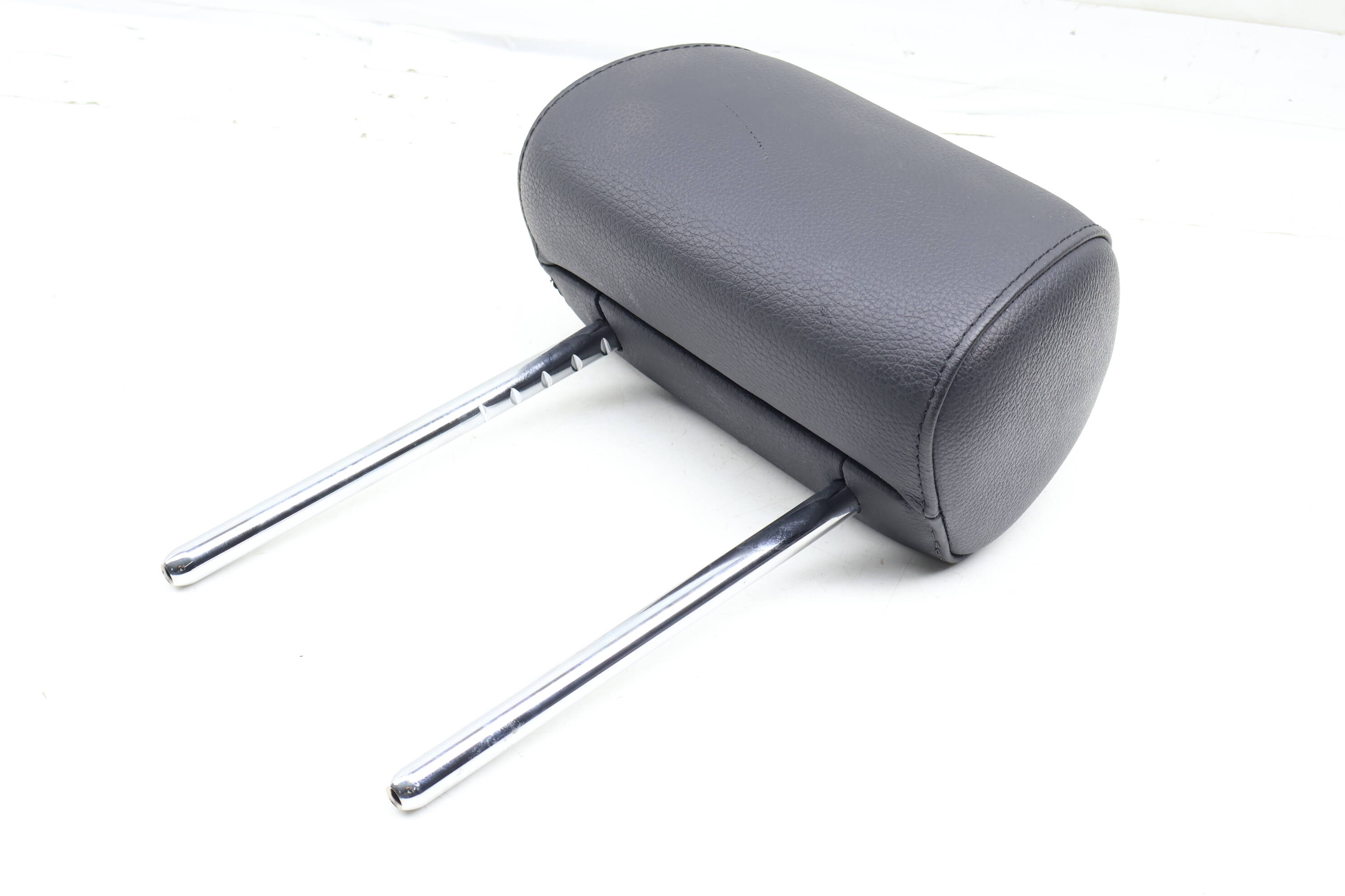 Leather Headrest / Head Rest 52207236084