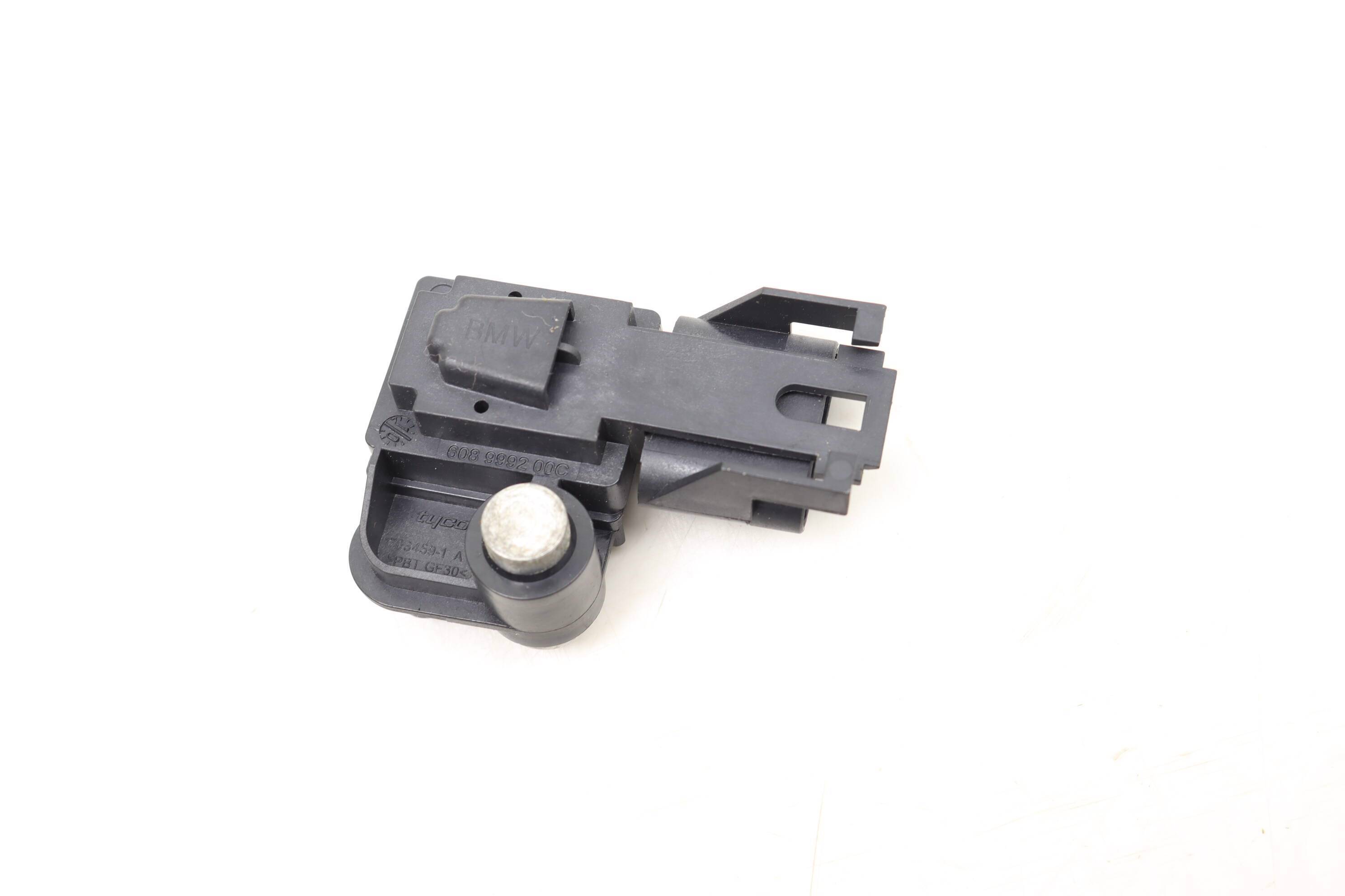 Door&#x20;Airbag&#x20;Impact&#x20;&#x2F;&#x20;Crash&#x20;Sensor&#x20;65779159311