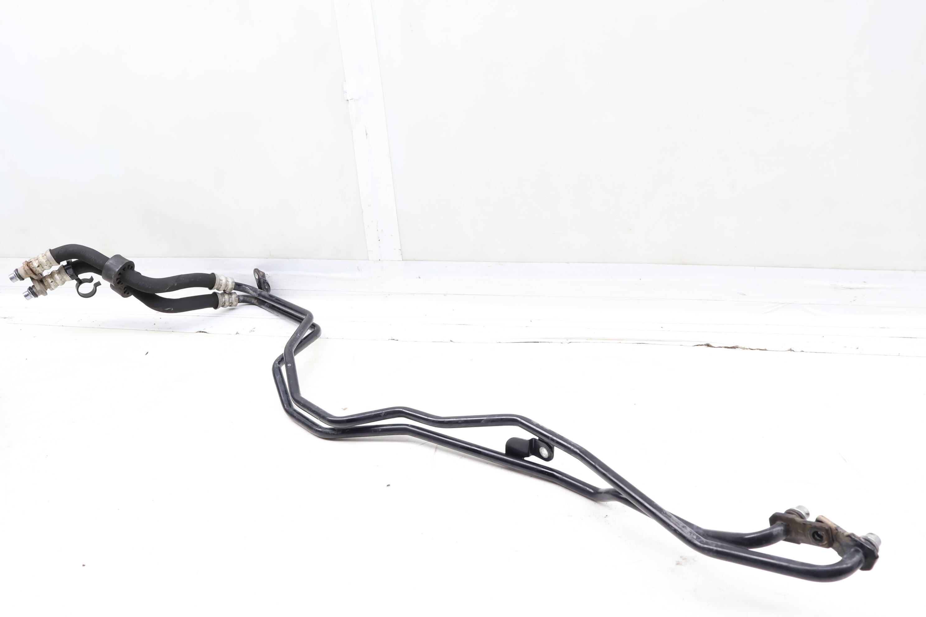 Transmission Oil Cooler Line / Pipe Set 7L6317801F