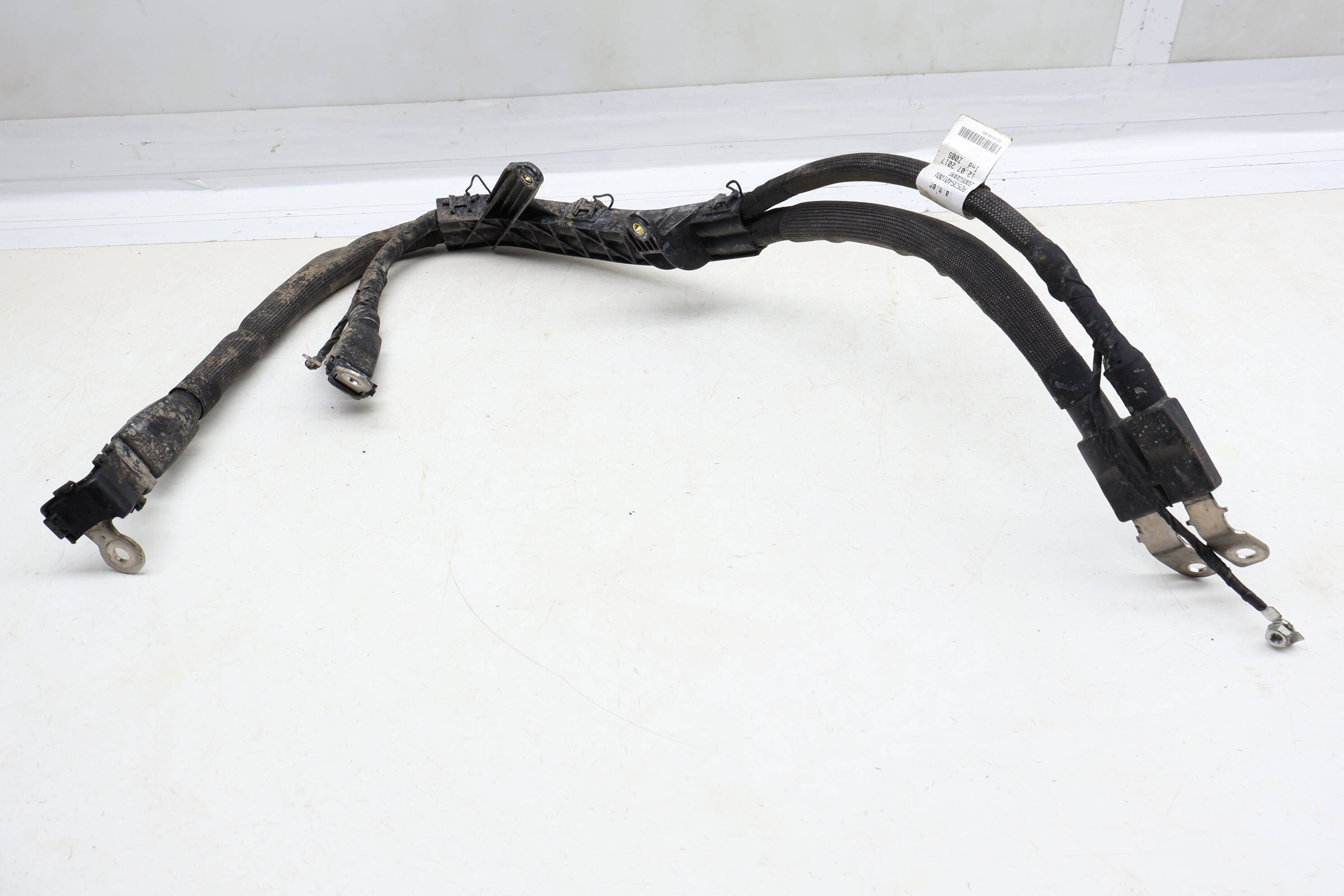 Starter / Alternator Cable / Wiring Harness 2535401001