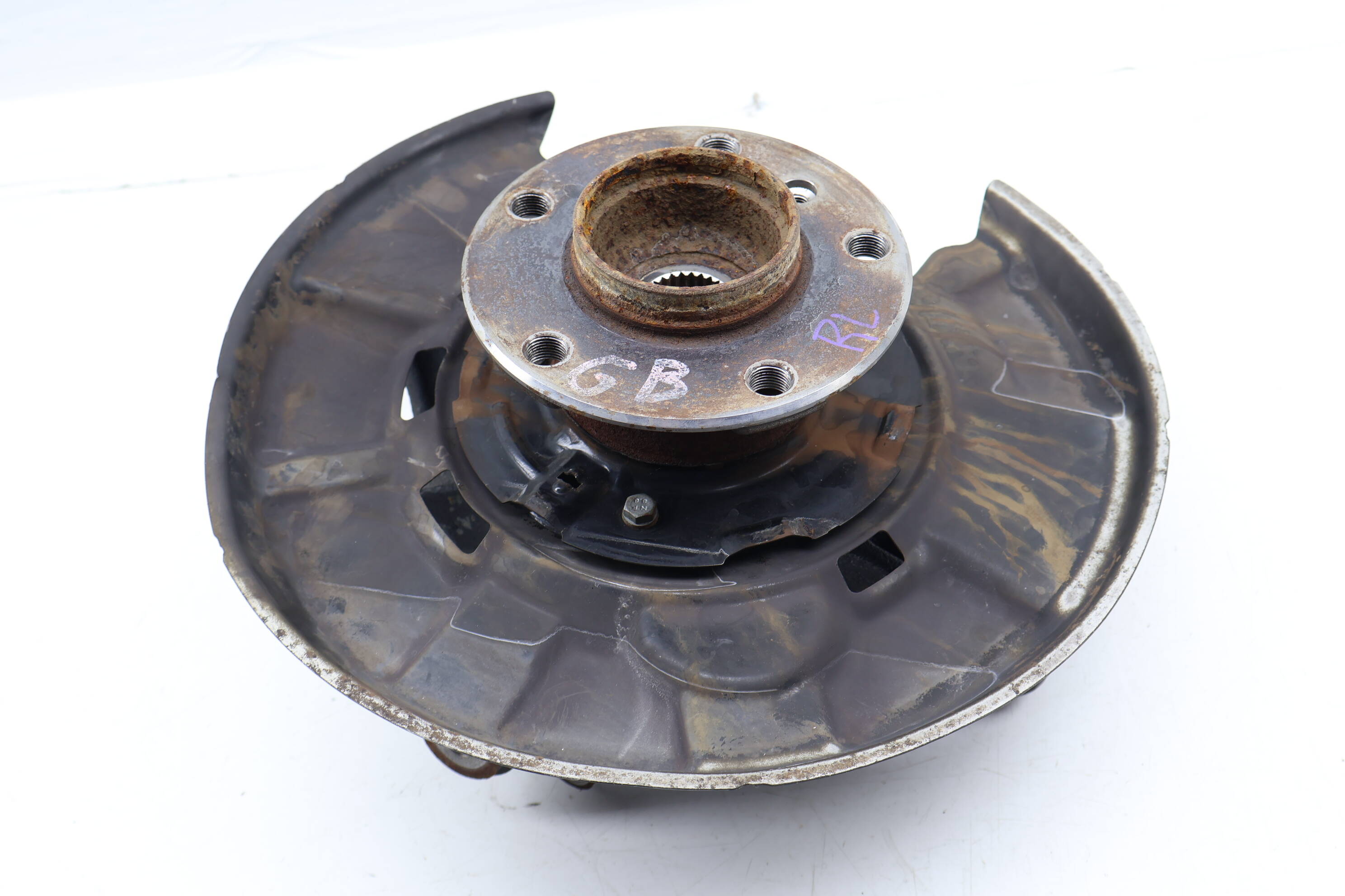 Spindle Knuckle W/ Wheel Bearing 33326797501