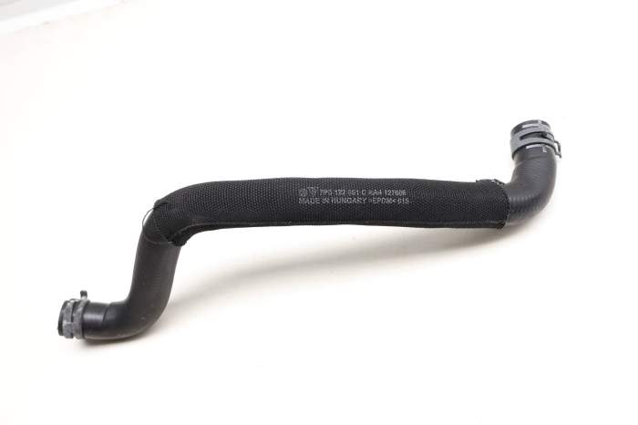Upper Radiator Coolant Hose / Line 7P5122051C 95810635100 main product photo