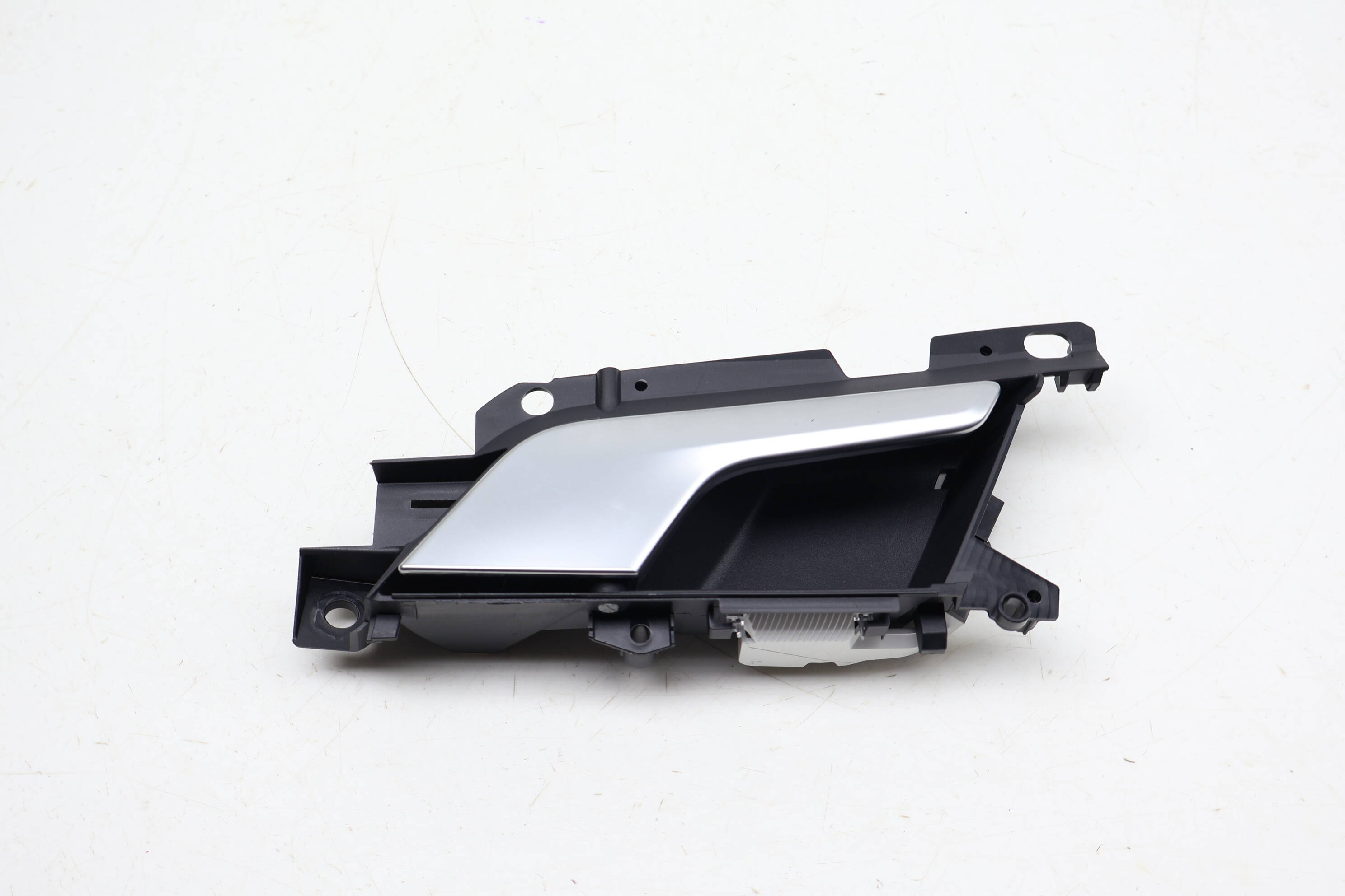 Interior Door Handle / Release 8W0837020H