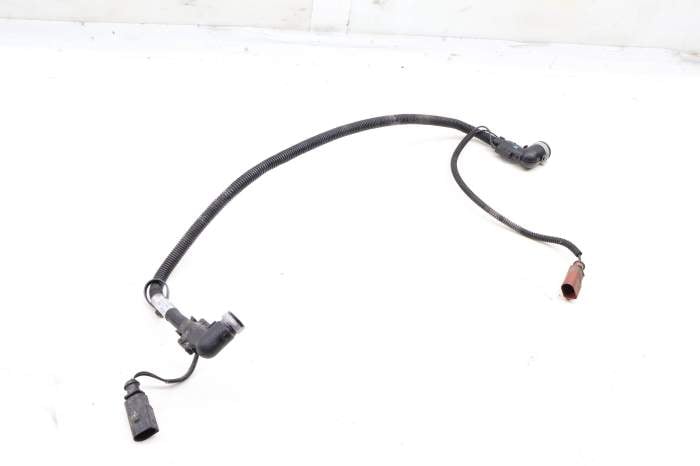 Diesel Exhaust Fluid / Def Return Line / Hose 4L0131912 main product photo