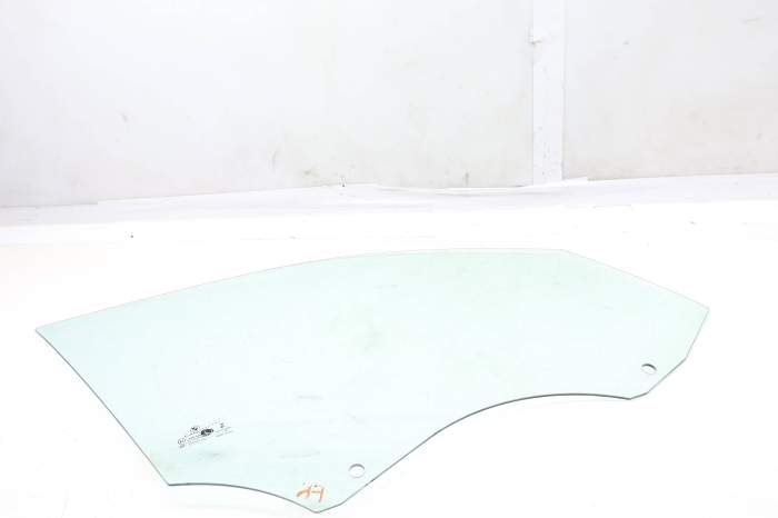 Door Window Glass 51332990296 main product photo