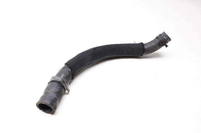 Power Steering Pump Suction Hose / Line 7L6422889AA main product photo