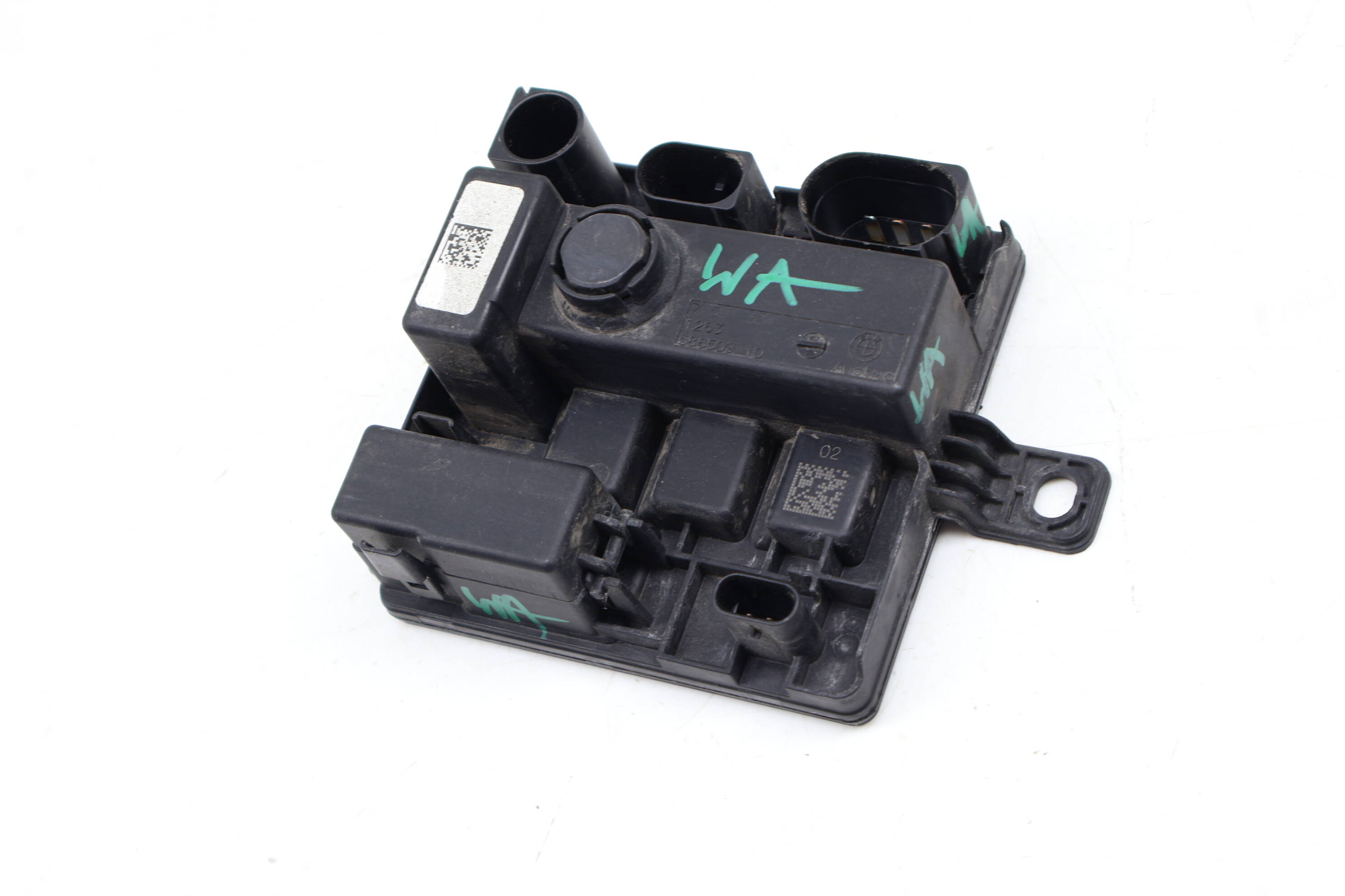 Integrated Power Supply / Battery Module 12637591534