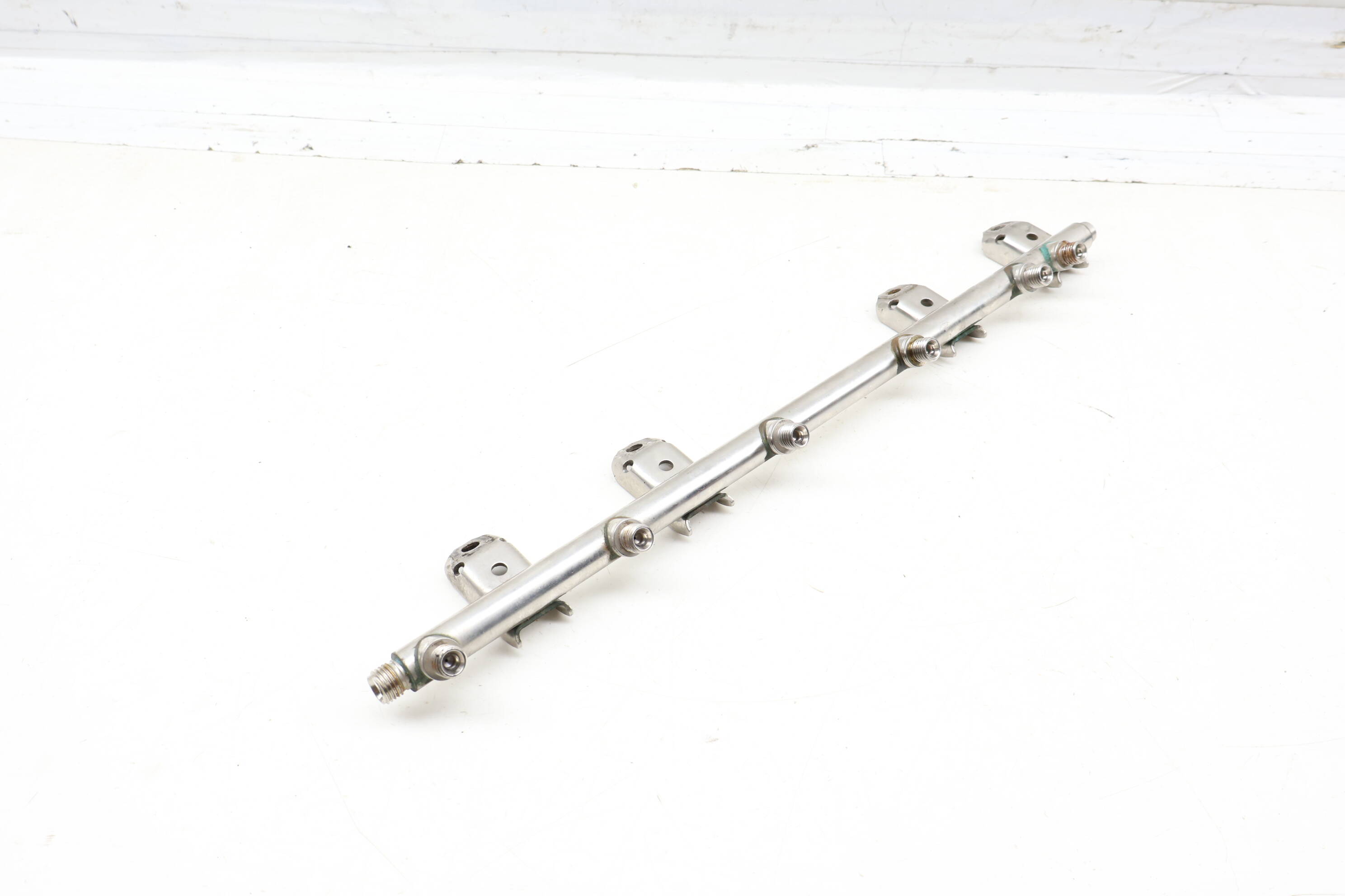 Fuel Rail 13537576779