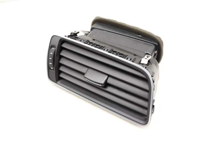 Dash Air Vent 561819704 main product photo
