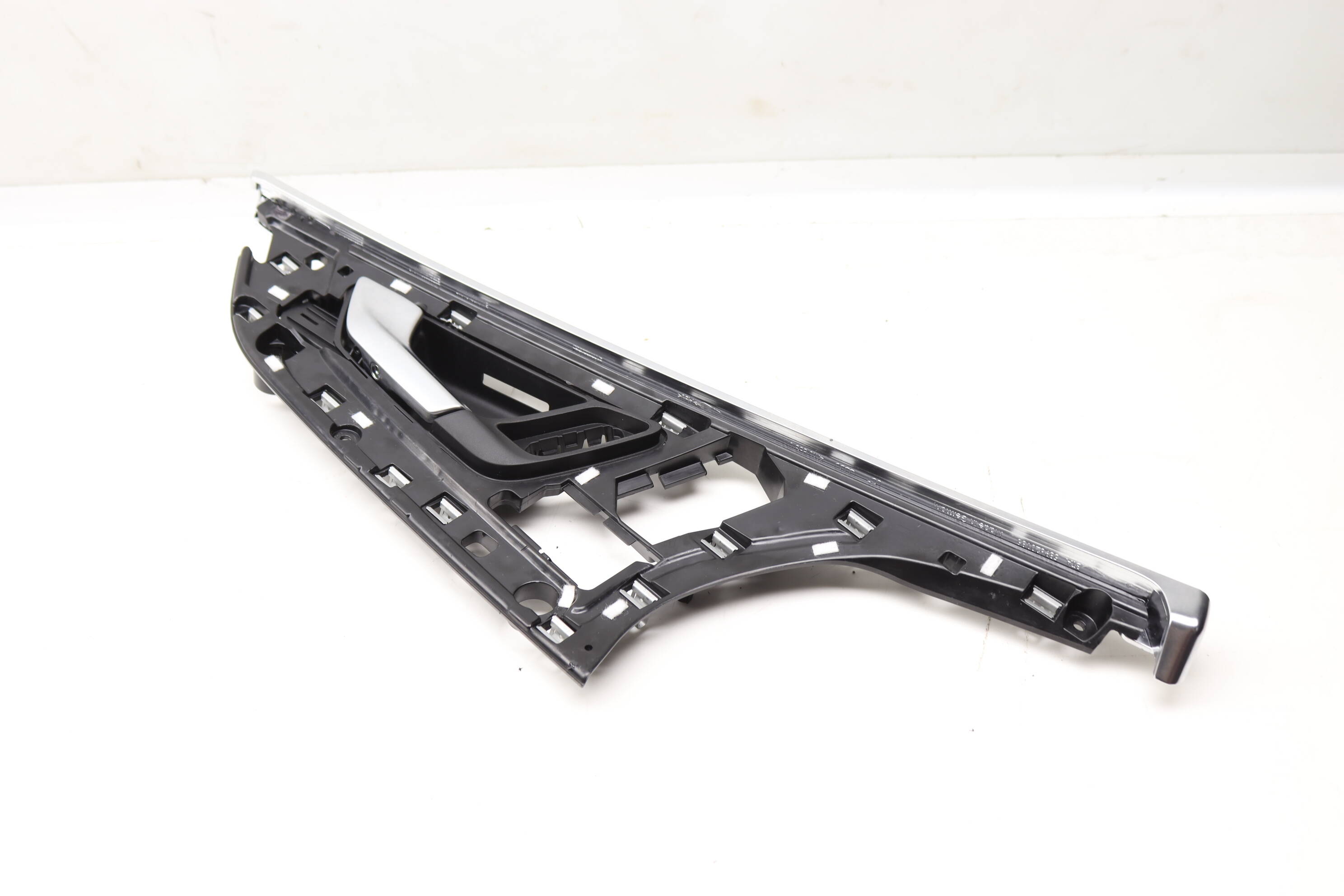 Interior Door Handle / Release 4M0837019B