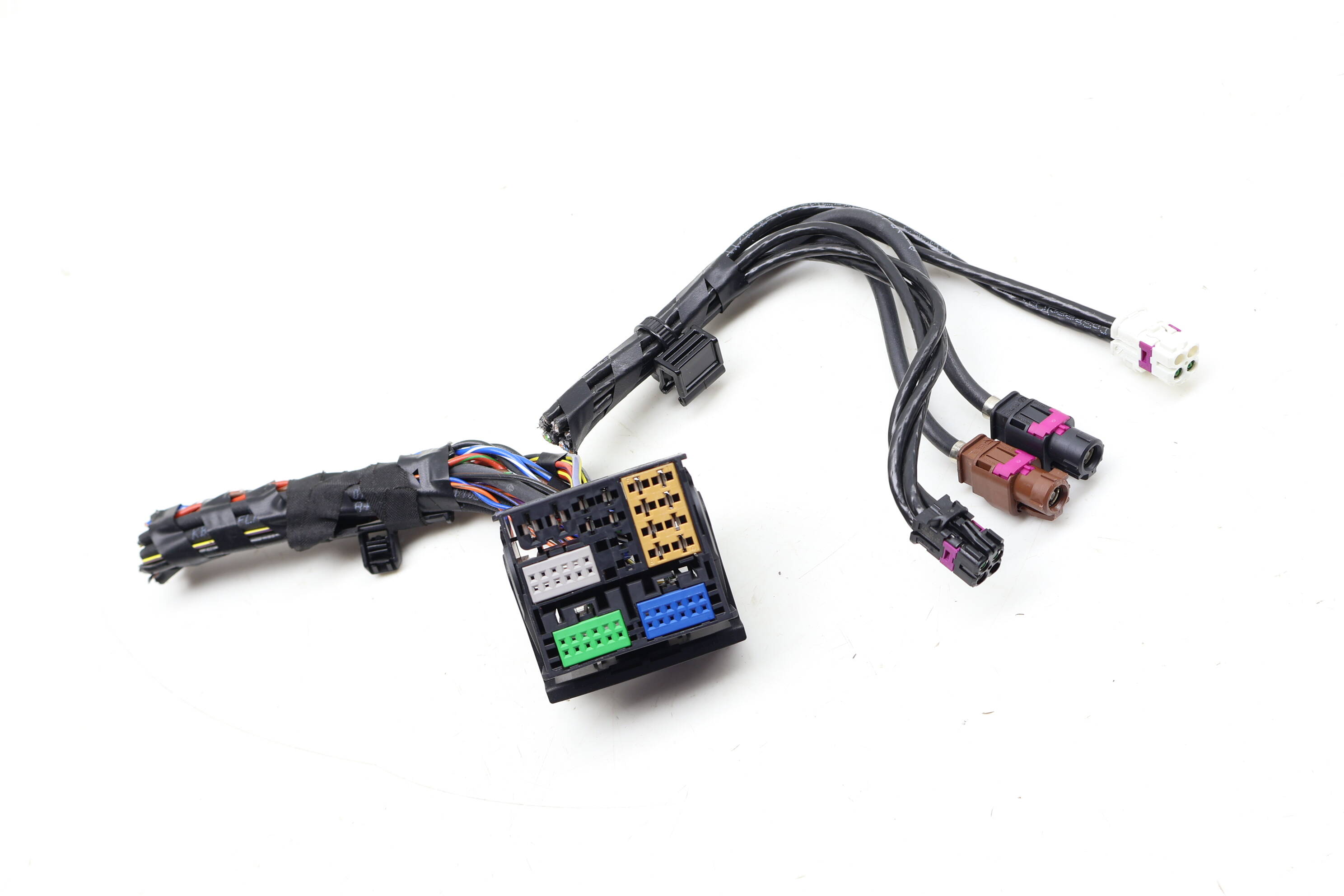 Mmi Radio / Infotainment Control Unit Wiring Connector Set