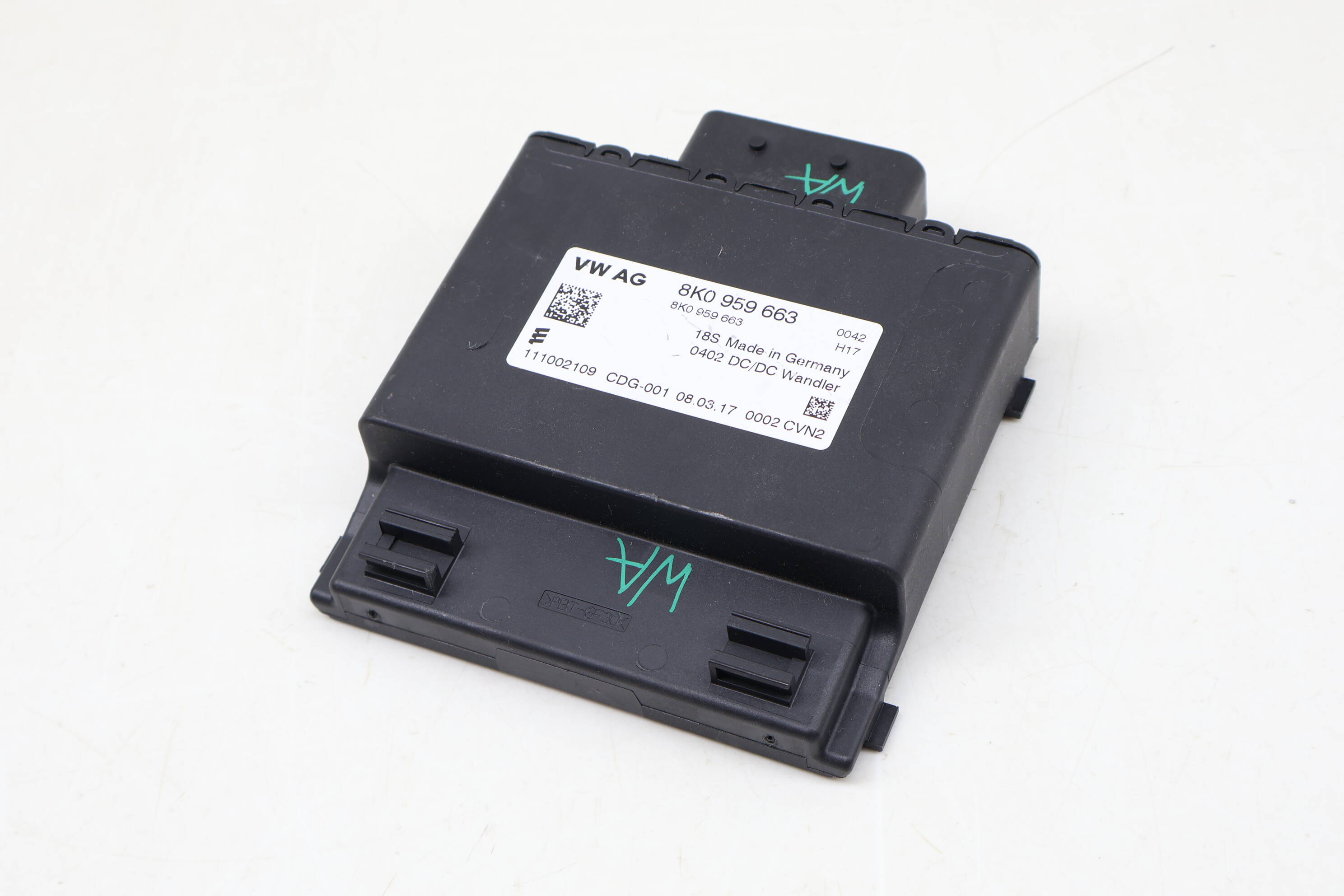 Voltage Stabilizer Control Module 8K0959663