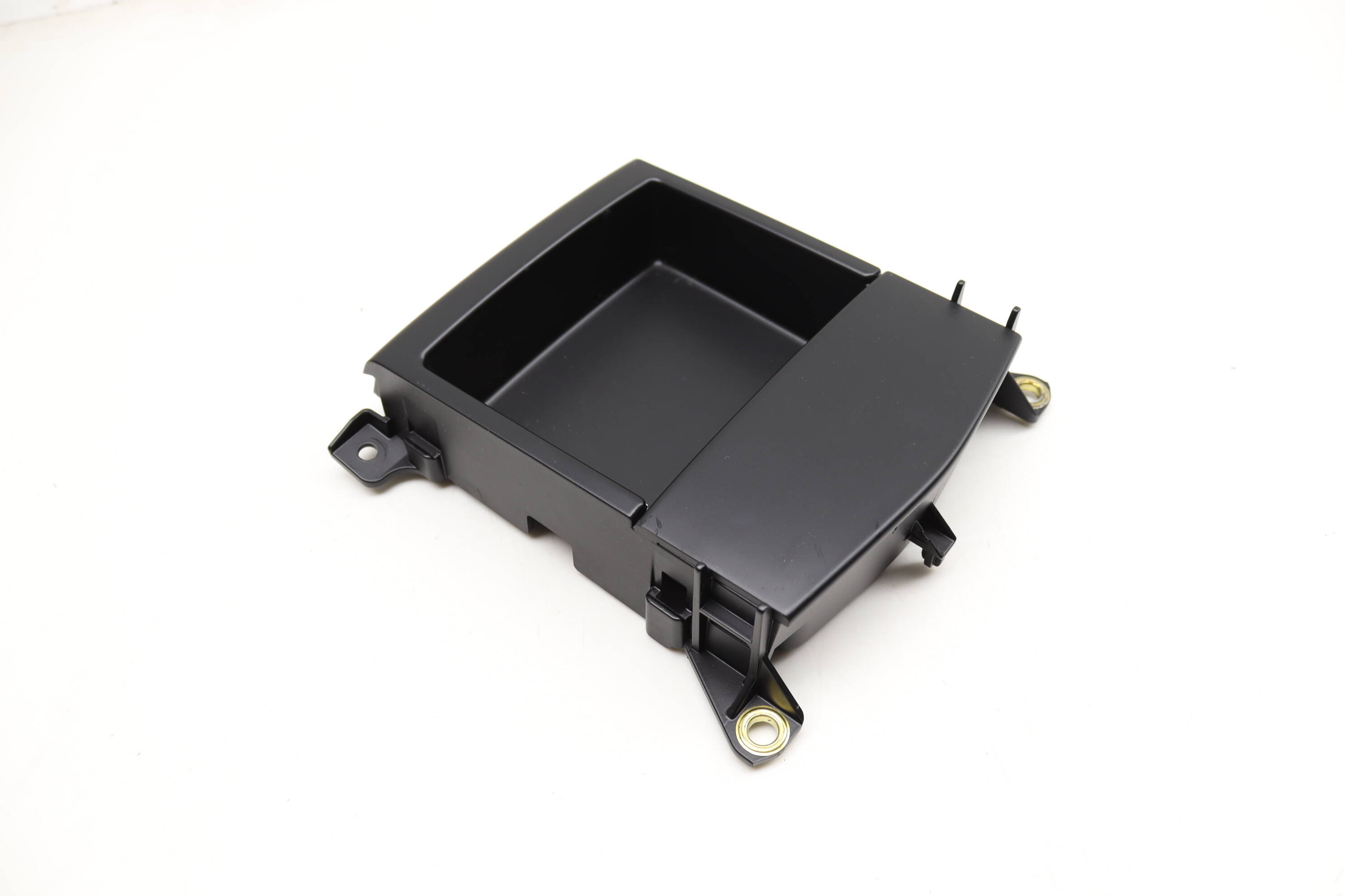 Center Console Storage Bin 7P5864131 95855313100