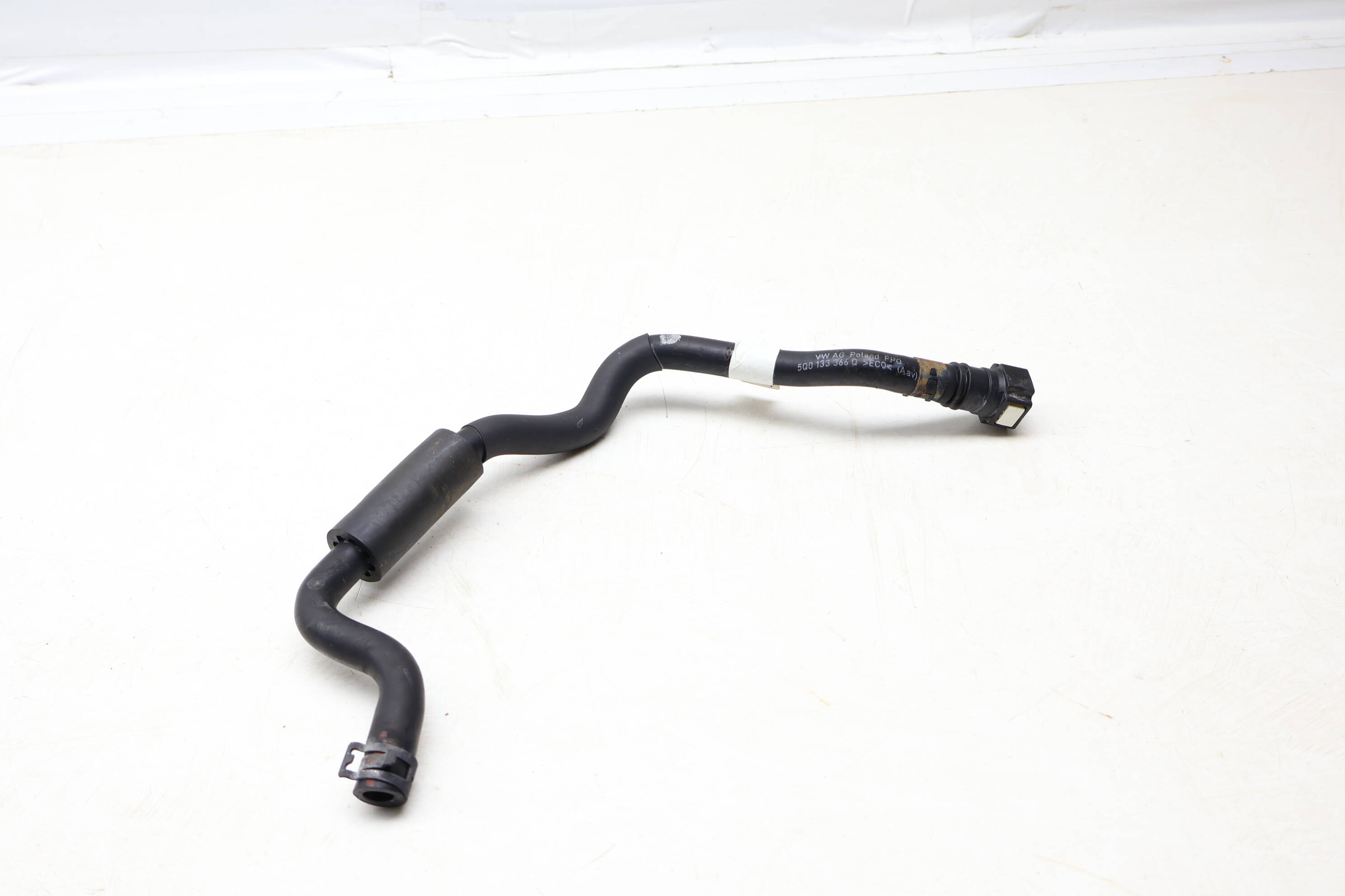 Vacuum / Breather Hose / Line 5Q0133366Q