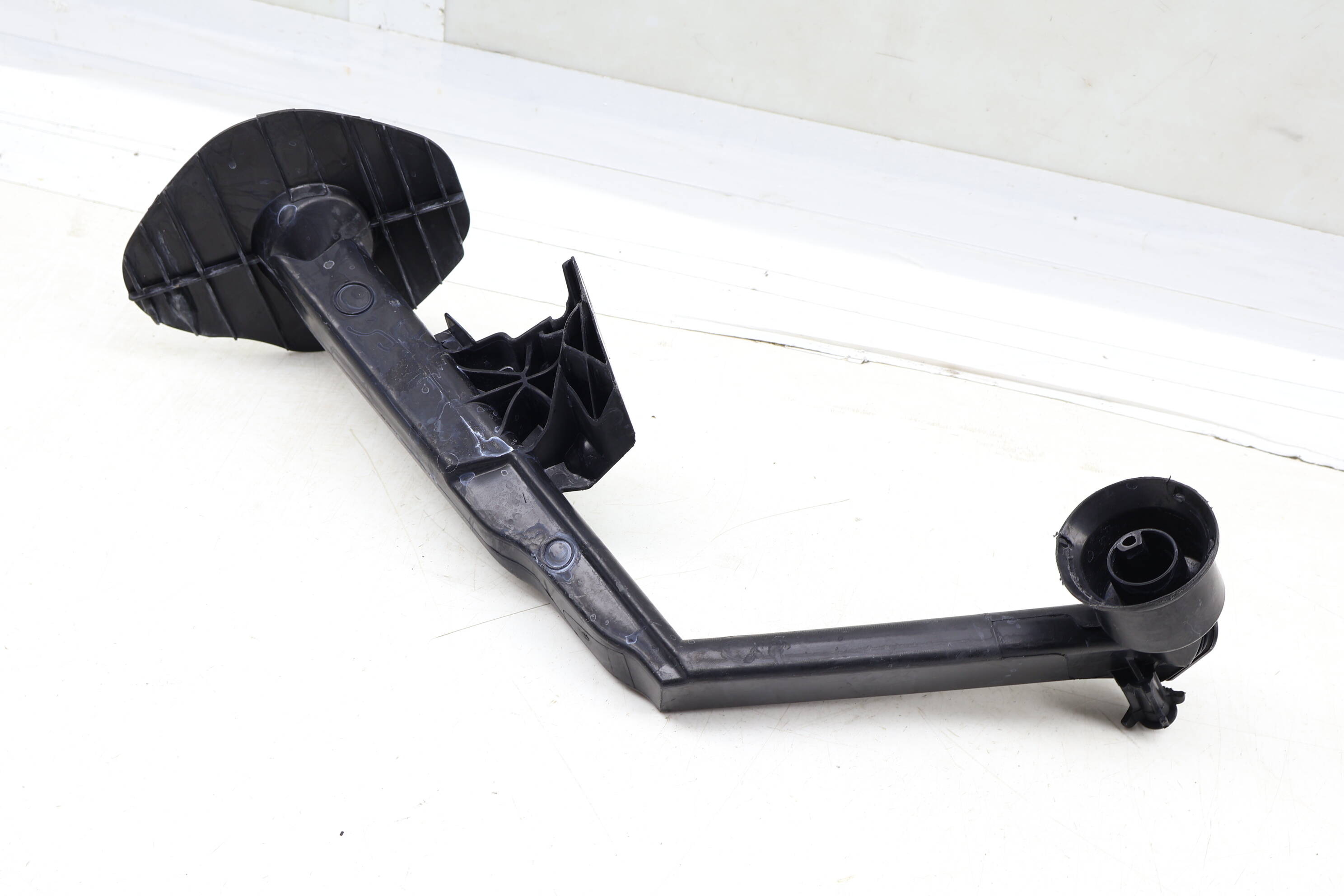 Washer Reservoir Filler Hose / Tube 2138600064