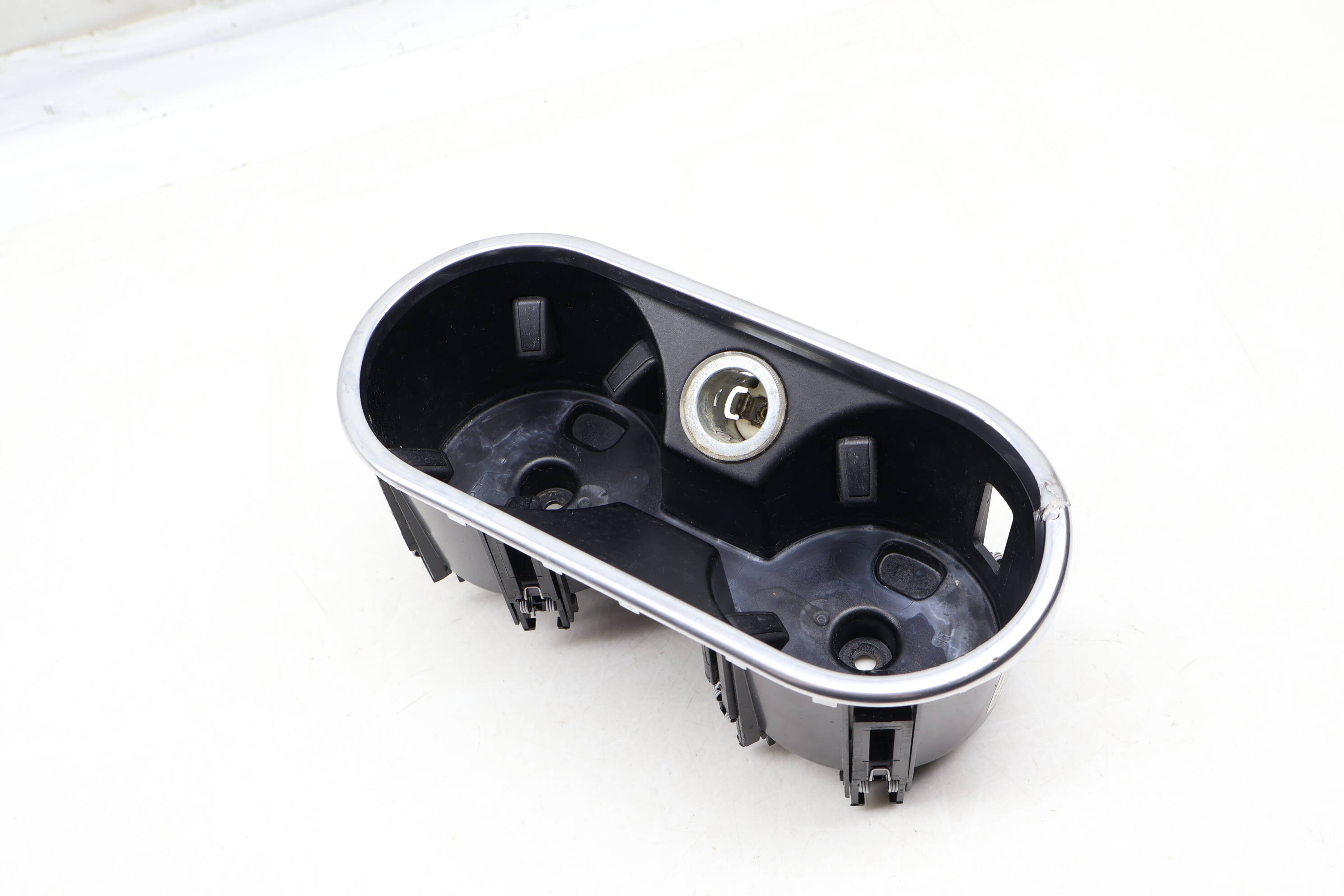 Center Console Cup Holder 7P5862531 95855353100