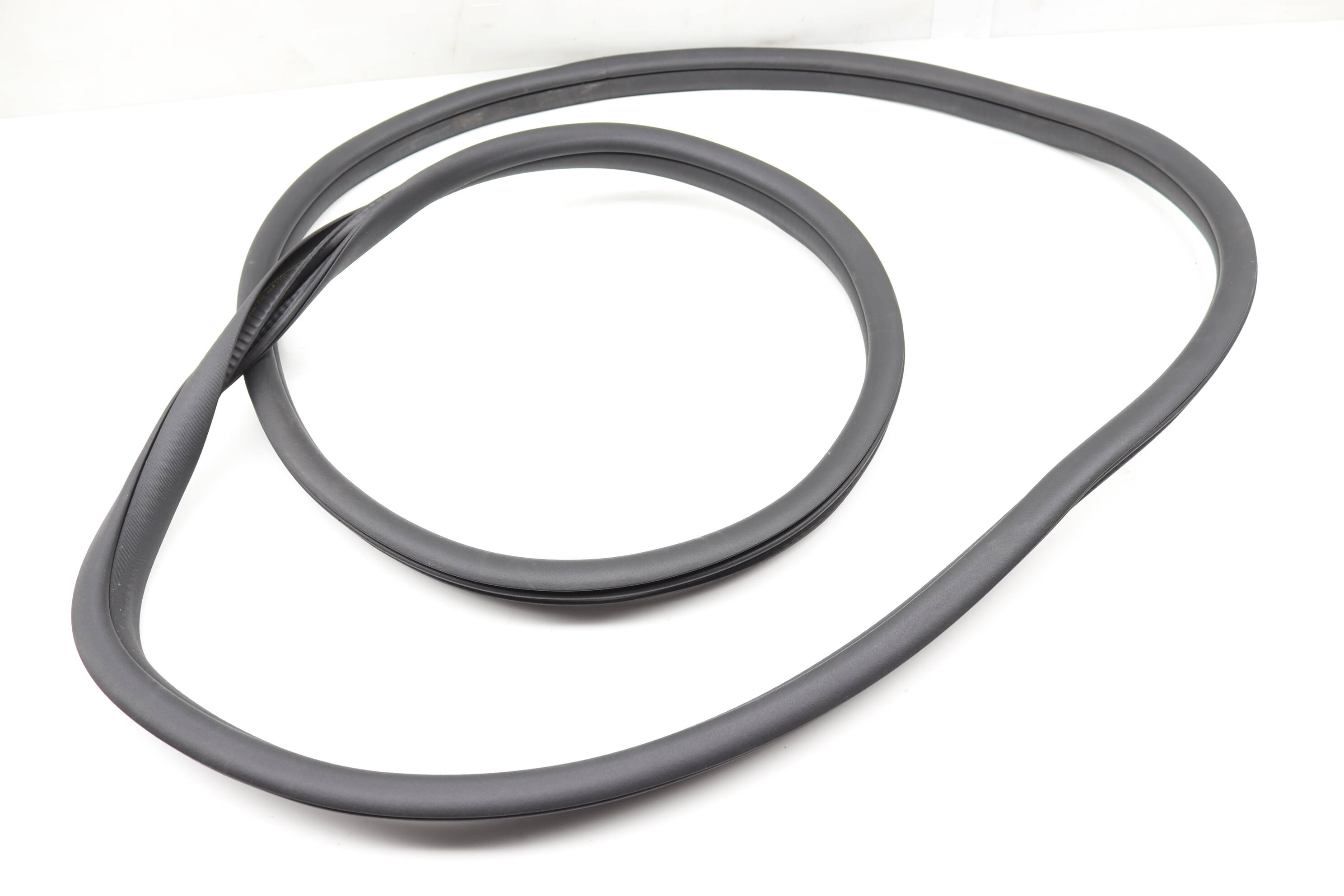 Door Seal / Weather Stripping 2056970051